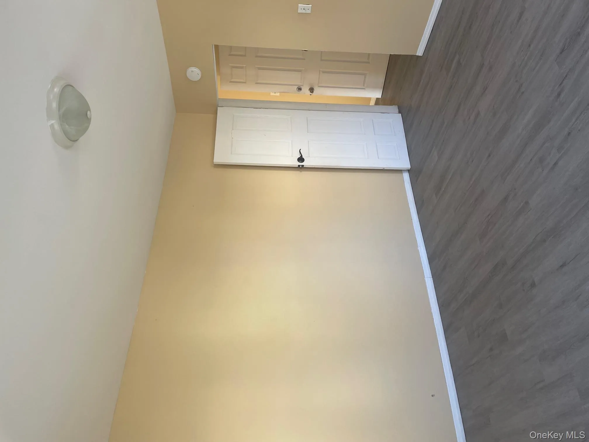 44 Broad Street, Middletown, NY, 1 Bedroom Bedrooms, 4 Rooms Rooms,1 BathroomBathrooms,Residential Lease,For Rent,Broad,0,980592 44 Broad Street, Middletown, NY, 1 Bedroom Bedrooms, 4 Rooms Rooms,1 BathroomBathrooms,Residential Lease,For Rent,Broad,0,980592