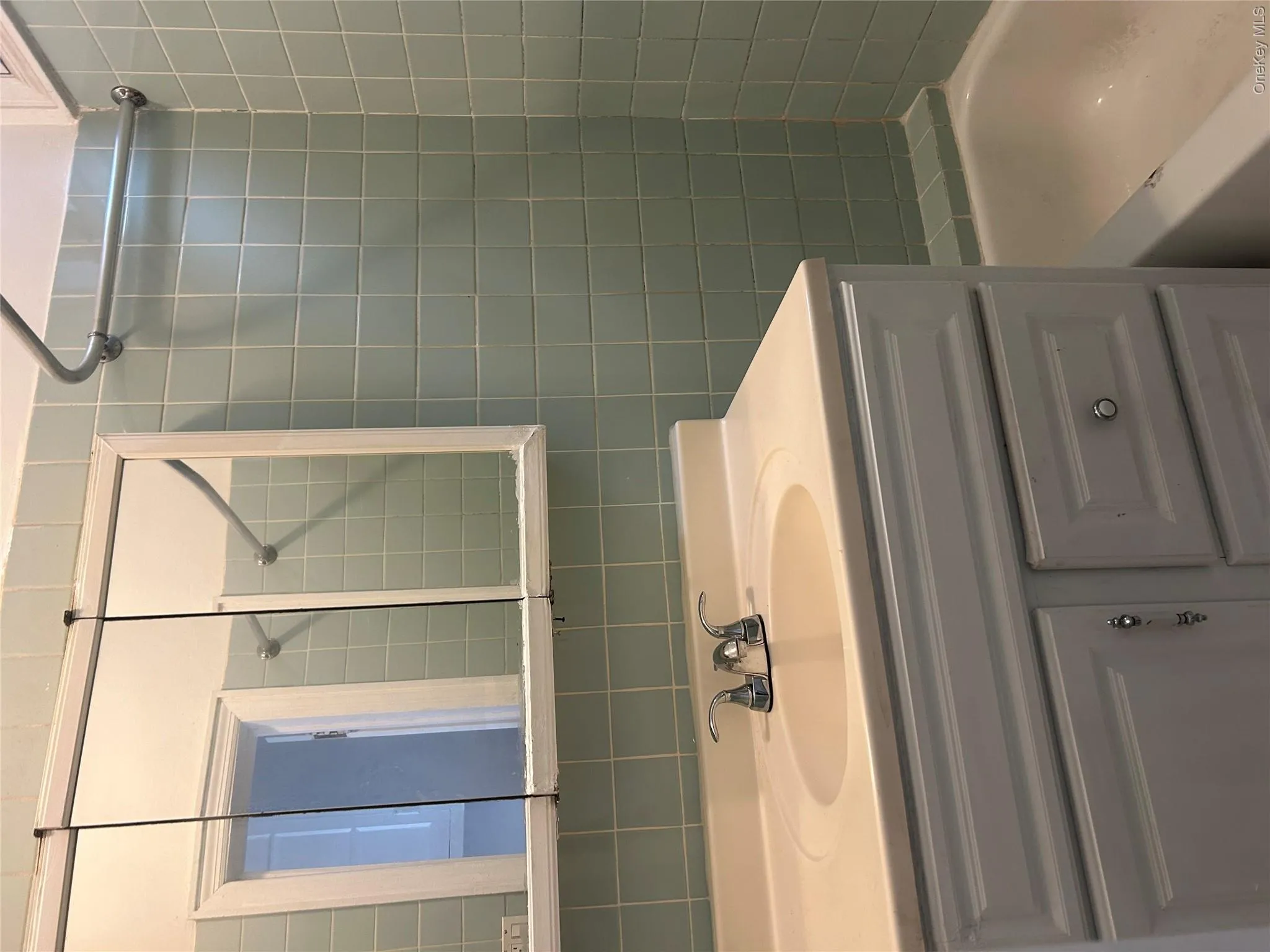 8820 86th Street, New York, NY, 3 Bedrooms Bedrooms, 5 Rooms Rooms,1 BathroomBathrooms,Residential Lease,For Rent,86th,0,980597 8820 86th Street, New York, NY, 3 Bedrooms Bedrooms, 5 Rooms Rooms,1 BathroomBathrooms,Residential Lease,For Rent,86th,0,980597