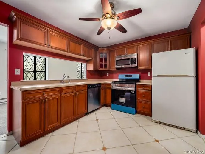 391 Sierra Vista Lane, Clarkstown, NY, 1 Bedroom Bedrooms, 4 Rooms Rooms,1 BathroomBathrooms,Residential Lease,For Rent,Sierra Vista,0,980599 391 Sierra Vista Lane, Clarkstown, NY, 1 Bedroom Bedrooms, 4 Rooms Rooms,1 BathroomBathrooms,Residential Lease,For Rent,Sierra Vista,0,980599