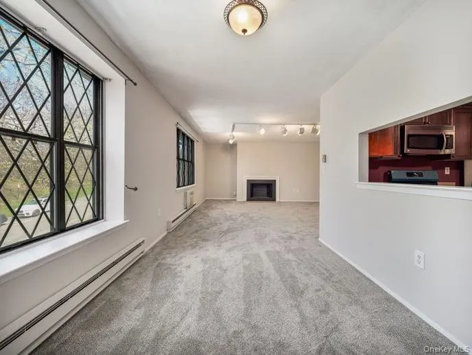391 Sierra Vista Lane, Clarkstown, NY, 1 Bedroom Bedrooms, 4 Rooms Rooms,1 BathroomBathrooms,Residential Lease,For Rent,Sierra Vista,0,980599 391 Sierra Vista Lane, Clarkstown, NY, 1 Bedroom Bedrooms, 4 Rooms Rooms,1 BathroomBathrooms,Residential Lease,For Rent,Sierra Vista,0,980599