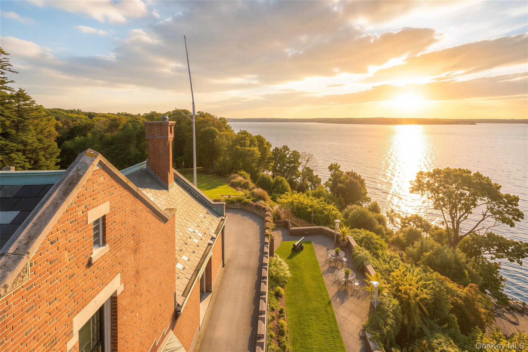 31 Fort Hill Drive, Huntington, NY, 13 Bedrooms Bedrooms, 30 Rooms Rooms,10 BathroomsBathrooms,Residential,For Rent,Fort Hill,0,980600 31 Fort Hill Drive, Huntington, NY, 13 Bedrooms Bedrooms, 30 Rooms Rooms,10 BathroomsBathrooms,Residential,For Rent,Fort Hill,0,980600