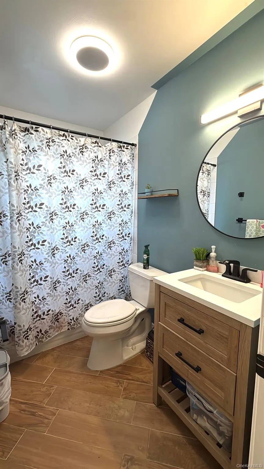 207 Lenox Avenue, Hempstead, NY, 2 Bedrooms Bedrooms, 4 Rooms Rooms,1 BathroomBathrooms,Residential Lease,For Rent,Lenox,0,980616 207 Lenox Avenue, Hempstead, NY, 2 Bedrooms Bedrooms, 4 Rooms Rooms,1 BathroomBathrooms,Residential Lease,For Rent,Lenox,0,980616