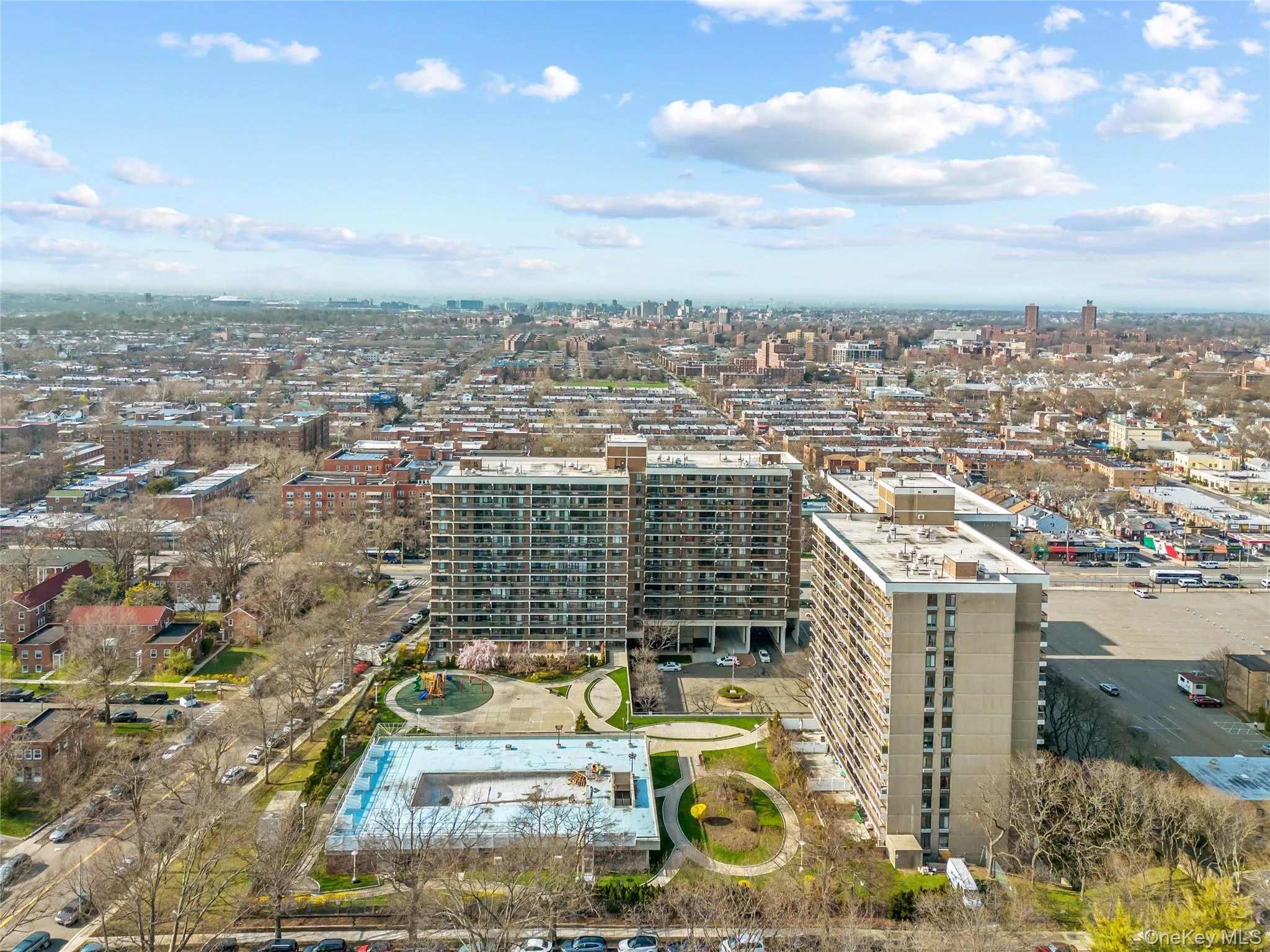 150-38 Union Turnpike, New York, NY, 2 Bedrooms Bedrooms, 6 Rooms Rooms,1 BathroomBathrooms,Residential Sale,For Rent,Union,0,980631 150-38 Union Turnpike, New York, NY, 2 Bedrooms Bedrooms, 6 Rooms Rooms,1 BathroomBathrooms,Residential Sale,For Rent,Union,0,980631