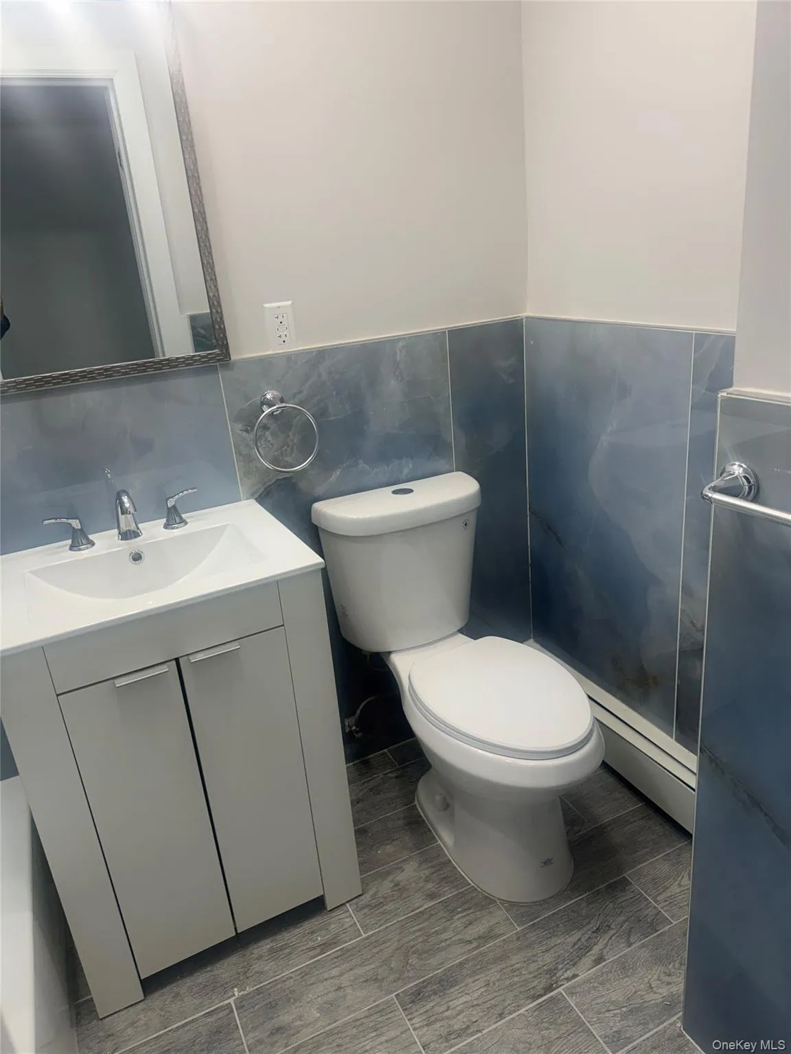1611 Research Avenue, New York, NY, 3 Bedrooms Bedrooms, 6 Rooms Rooms,1 BathroomBathrooms,Residential Lease,For Rent,Research,0,980637 1611 Research Avenue, New York, NY, 3 Bedrooms Bedrooms, 6 Rooms Rooms,1 BathroomBathrooms,Residential Lease,For Rent,Research,0,980637