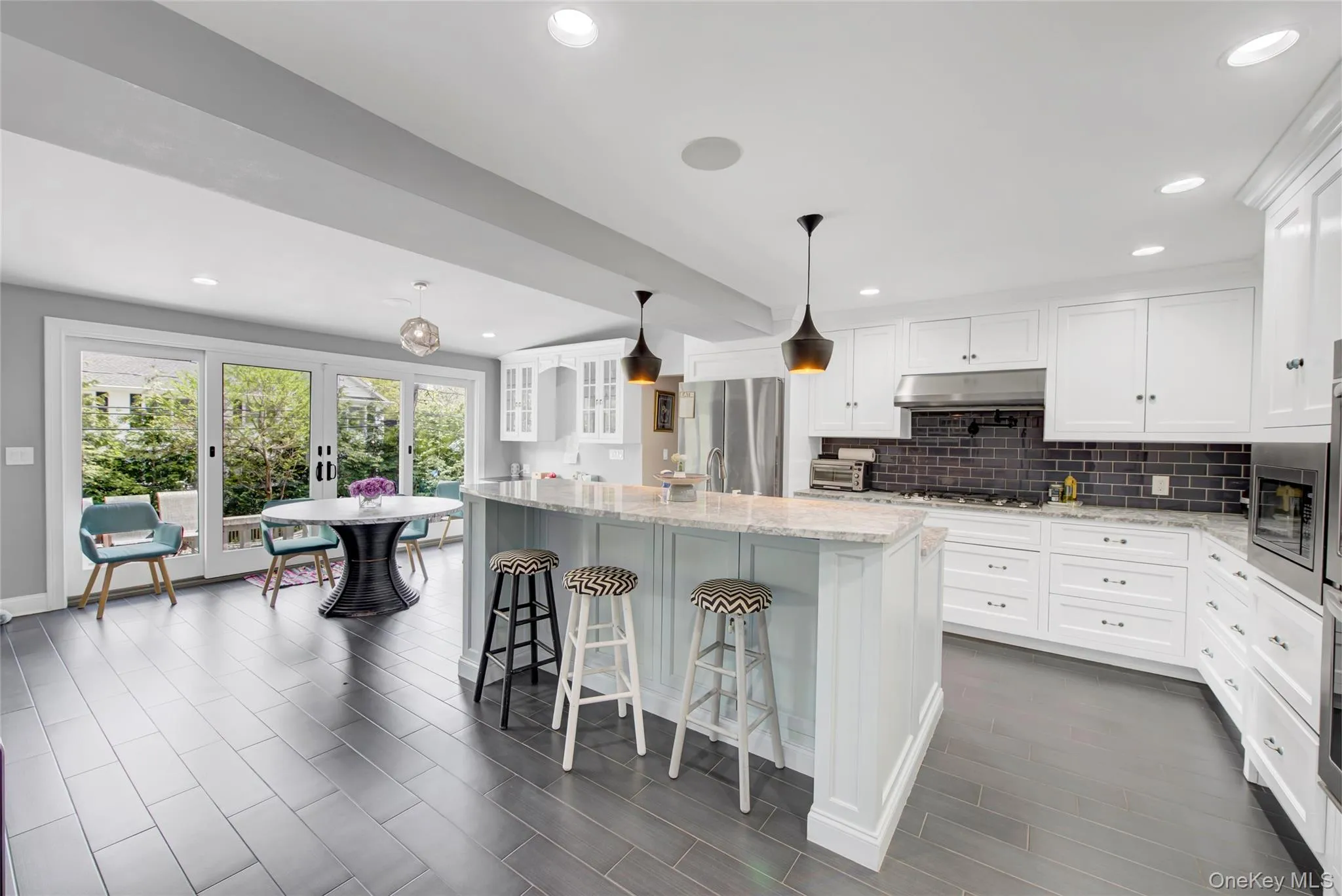 12 Barberry Lane, North Hempstead, NY, 4 Bedrooms Bedrooms, 10 Rooms Rooms,3 BathroomsBathrooms,Residential,For Rent,Barberry,0,980642 12 Barberry Lane, North Hempstead, NY, 4 Bedrooms Bedrooms, 10 Rooms Rooms,3 BathroomsBathrooms,Residential,For Rent,Barberry,0,980642