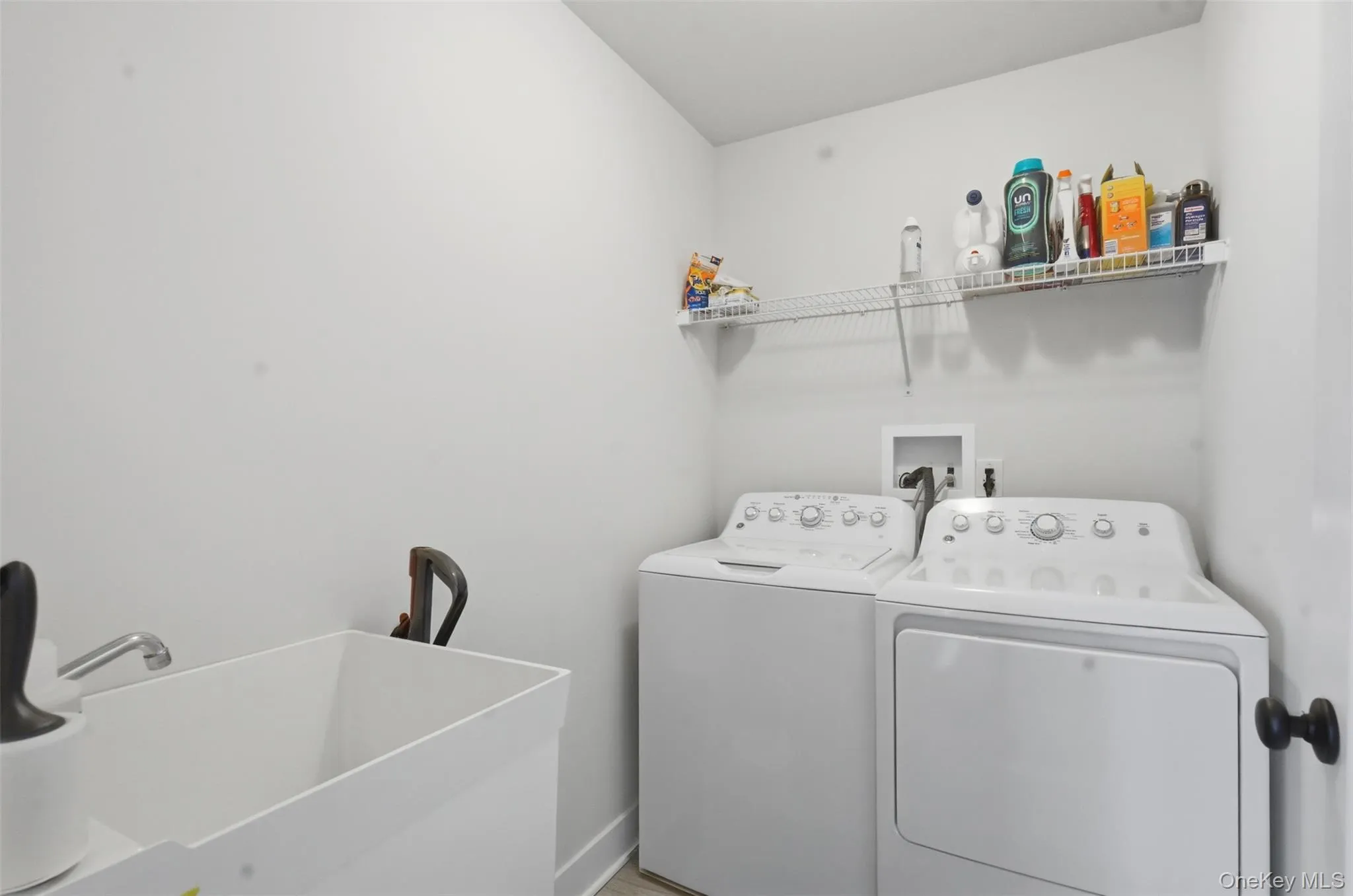 108 Joyce Way, New Windsor, NY, 4 Bedrooms Bedrooms, 13 Rooms Rooms,2 BathroomsBathrooms,Residential Lease,For Rent,Joyce,0,980643 108 Joyce Way, New Windsor, NY, 4 Bedrooms Bedrooms, 13 Rooms Rooms,2 BathroomsBathrooms,Residential Lease,For Rent,Joyce,0,980643