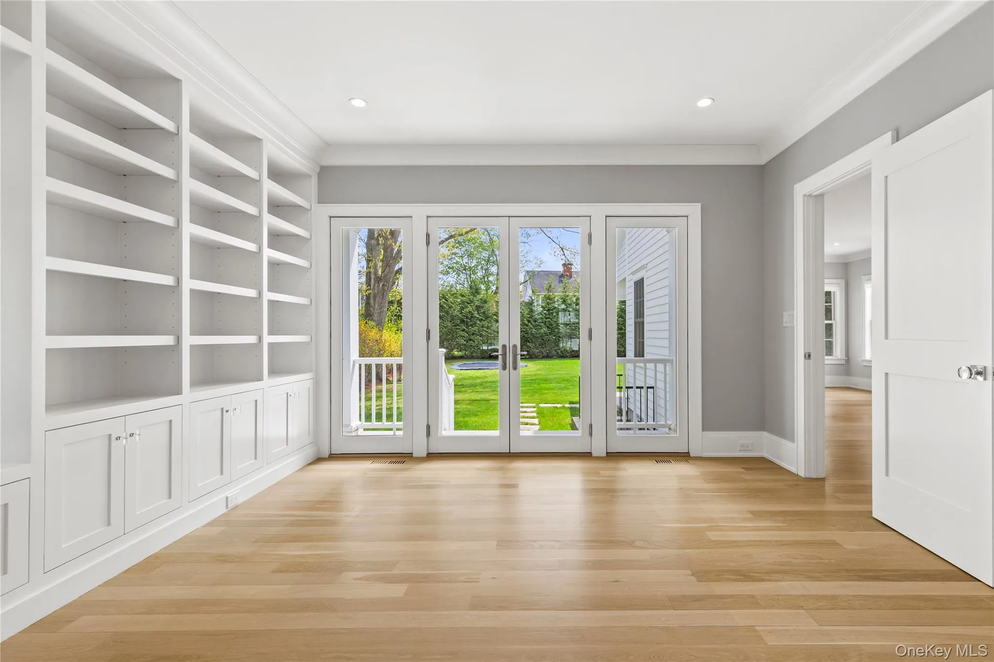 25 HUNT Place, Rye City, NY, 6 Bedrooms Bedrooms, 14 Rooms Rooms,5 BathroomsBathrooms,Residential Lease,For Rent,HUNT,0,980650 25 HUNT Place, Rye City, NY, 6 Bedrooms Bedrooms, 14 Rooms Rooms,5 BathroomsBathrooms,Residential Lease,For Rent,HUNT,0,980650