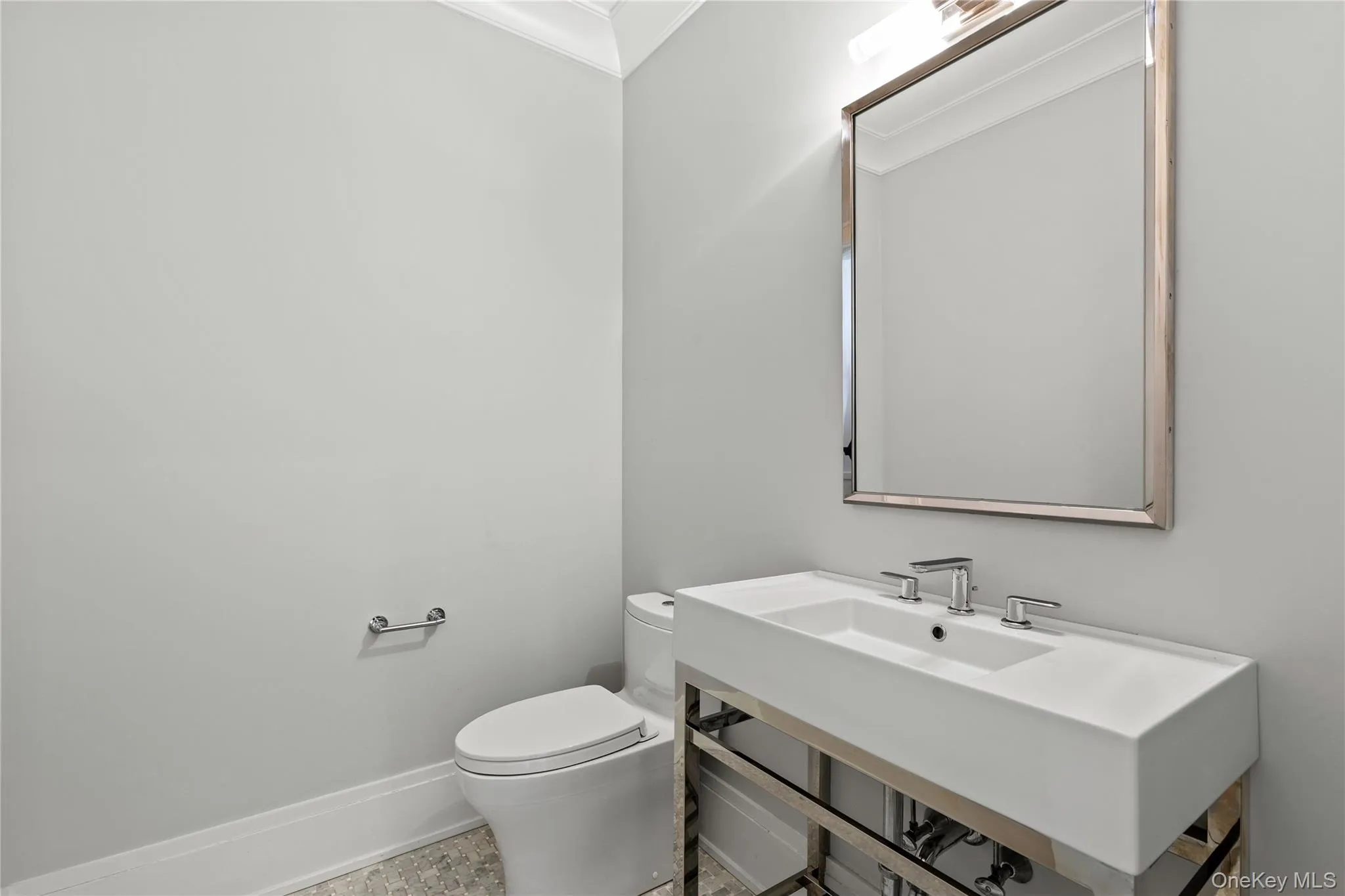 25 HUNT Place, Rye City, NY, 6 Bedrooms Bedrooms, 14 Rooms Rooms,5 BathroomsBathrooms,Residential Lease,For Rent,HUNT,0,980650 25 HUNT Place, Rye City, NY, 6 Bedrooms Bedrooms, 14 Rooms Rooms,5 BathroomsBathrooms,Residential Lease,For Rent,HUNT,0,980650