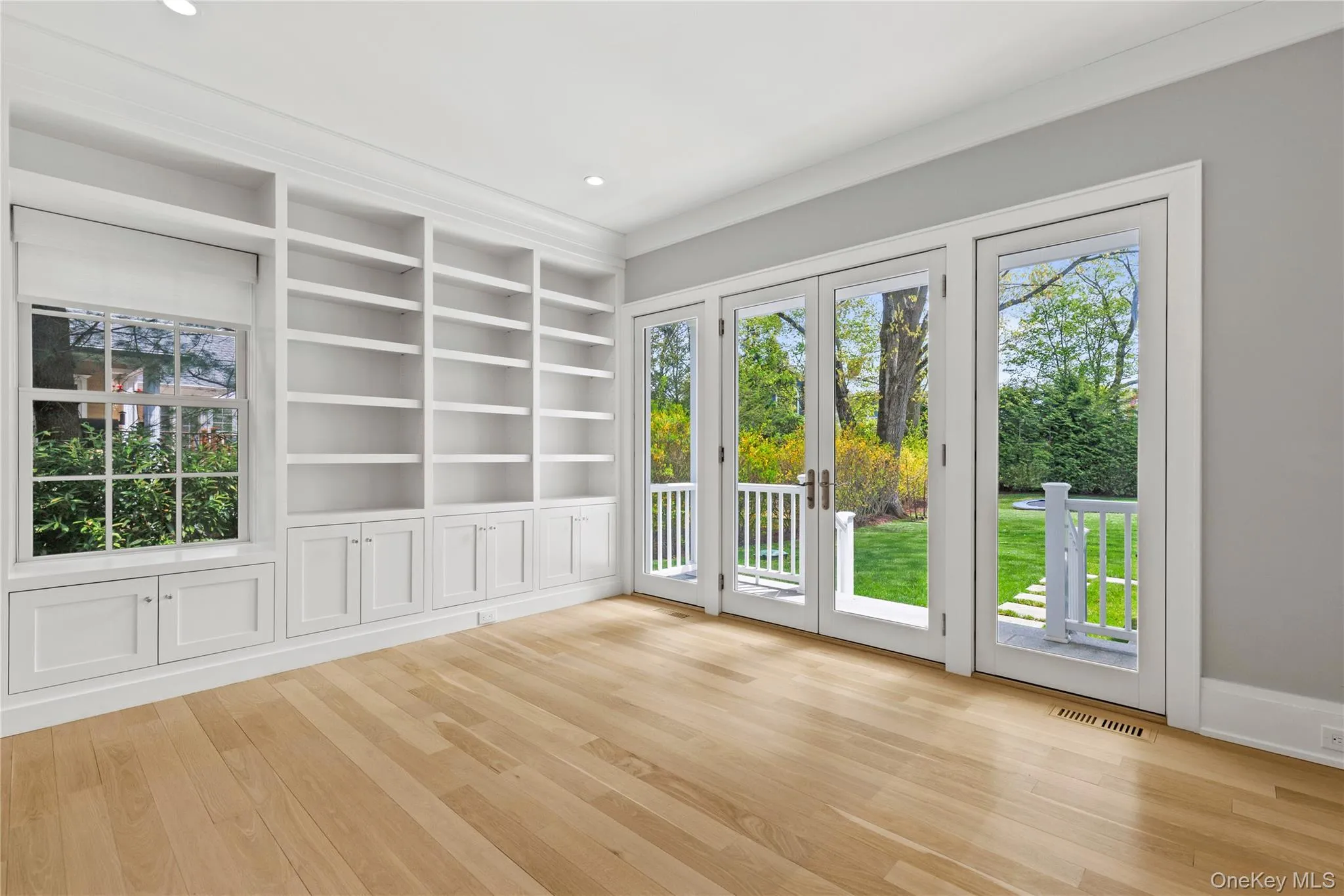 25 HUNT Place, Rye City, NY, 6 Bedrooms Bedrooms, 14 Rooms Rooms,5 BathroomsBathrooms,Residential Lease,For Rent,HUNT,0,980650 25 HUNT Place, Rye City, NY, 6 Bedrooms Bedrooms, 14 Rooms Rooms,5 BathroomsBathrooms,Residential Lease,For Rent,HUNT,0,980650