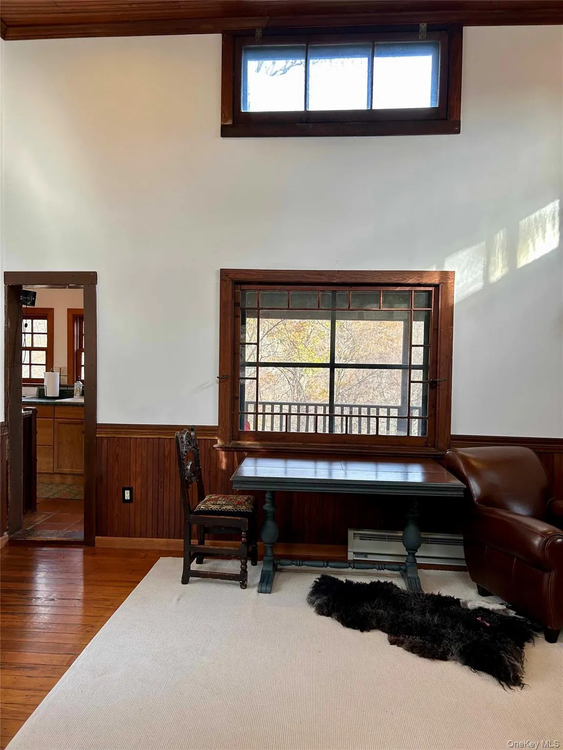 Living room with view to kitchen Living room with view to kitchen