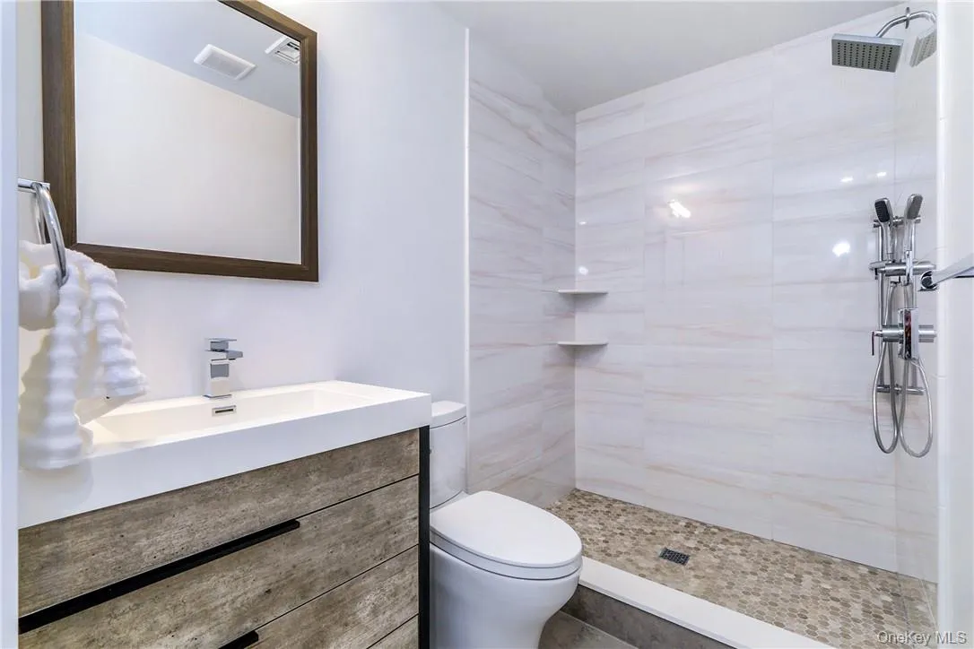 Lower Level Bath Lower Level Bath