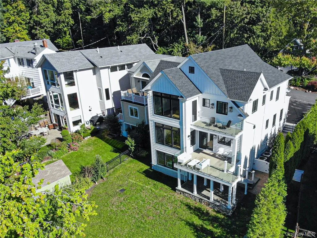 184 Soundview Avenue, Rye City, NY, 5 Bedrooms Bedrooms, 10 Rooms Rooms,4 BathroomsBathrooms,Residential Lease,For Rent,Soundview,0,980656 184 Soundview Avenue, Rye City, NY, 5 Bedrooms Bedrooms, 10 Rooms Rooms,4 BathroomsBathrooms,Residential Lease,For Rent,Soundview,0,980656