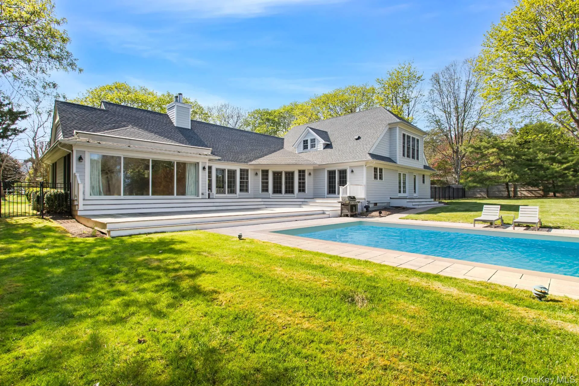 48 Sheppard Street, Southampton, NY, 5 Bedrooms Bedrooms, 9 Rooms Rooms,4 BathroomsBathrooms,Residential Lease,For Rent,Sheppard,0,980662 48 Sheppard Street, Southampton, NY, 5 Bedrooms Bedrooms, 9 Rooms Rooms,4 BathroomsBathrooms,Residential Lease,For Rent,Sheppard,0,980662