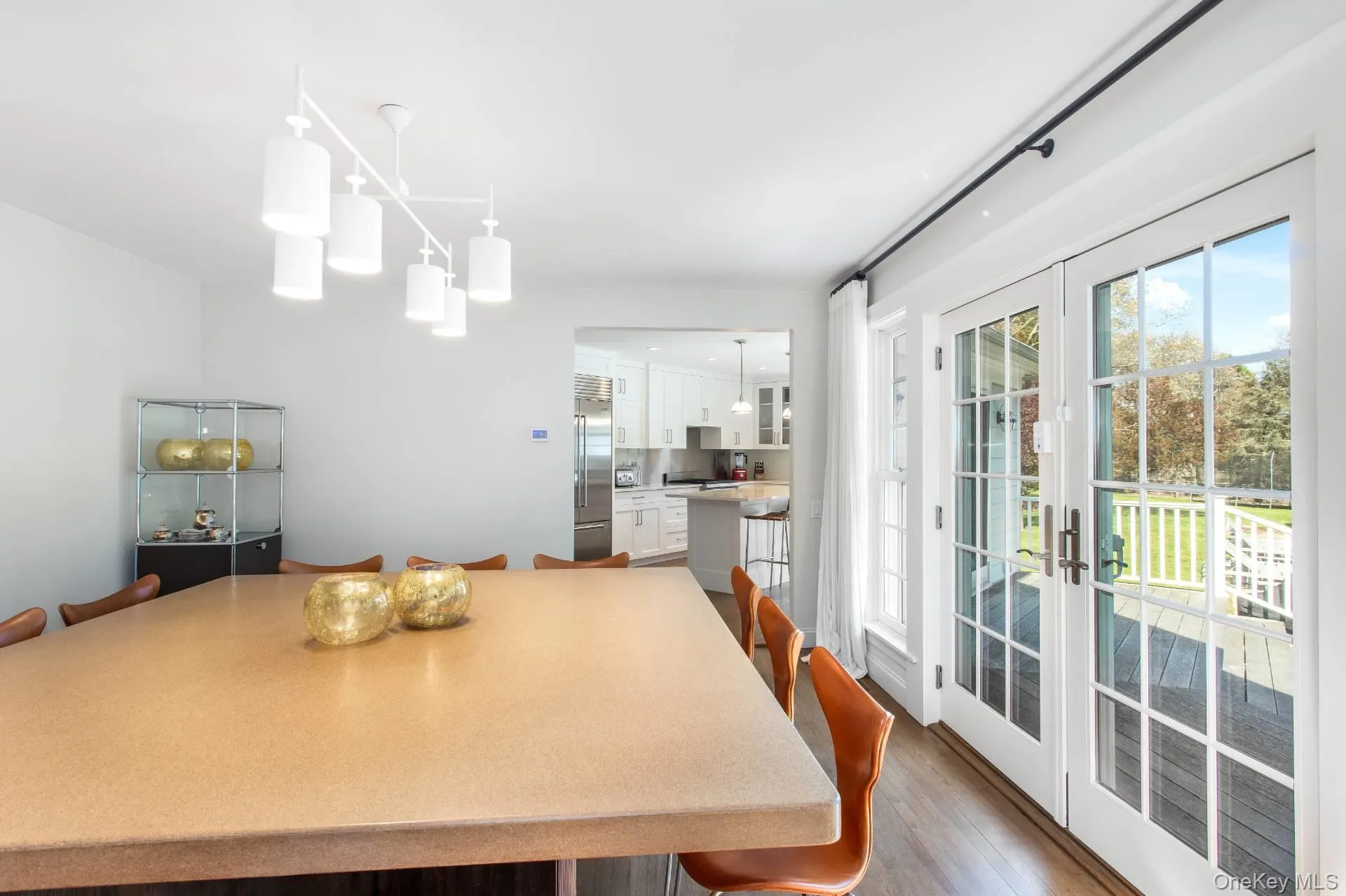 48 Sheppard Street, Southampton, NY, 5 Bedrooms Bedrooms, 9 Rooms Rooms,4 BathroomsBathrooms,Residential Lease,For Rent,Sheppard,0,980662 48 Sheppard Street, Southampton, NY, 5 Bedrooms Bedrooms, 9 Rooms Rooms,4 BathroomsBathrooms,Residential Lease,For Rent,Sheppard,0,980662