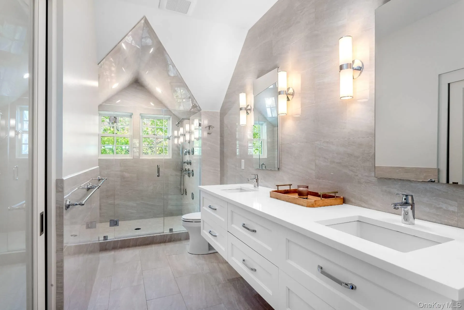 48 Sheppard Street, Southampton, NY, 5 Bedrooms Bedrooms, 9 Rooms Rooms,4 BathroomsBathrooms,Residential Lease,For Rent,Sheppard,0,980662 48 Sheppard Street, Southampton, NY, 5 Bedrooms Bedrooms, 9 Rooms Rooms,4 BathroomsBathrooms,Residential Lease,For Rent,Sheppard,0,980662