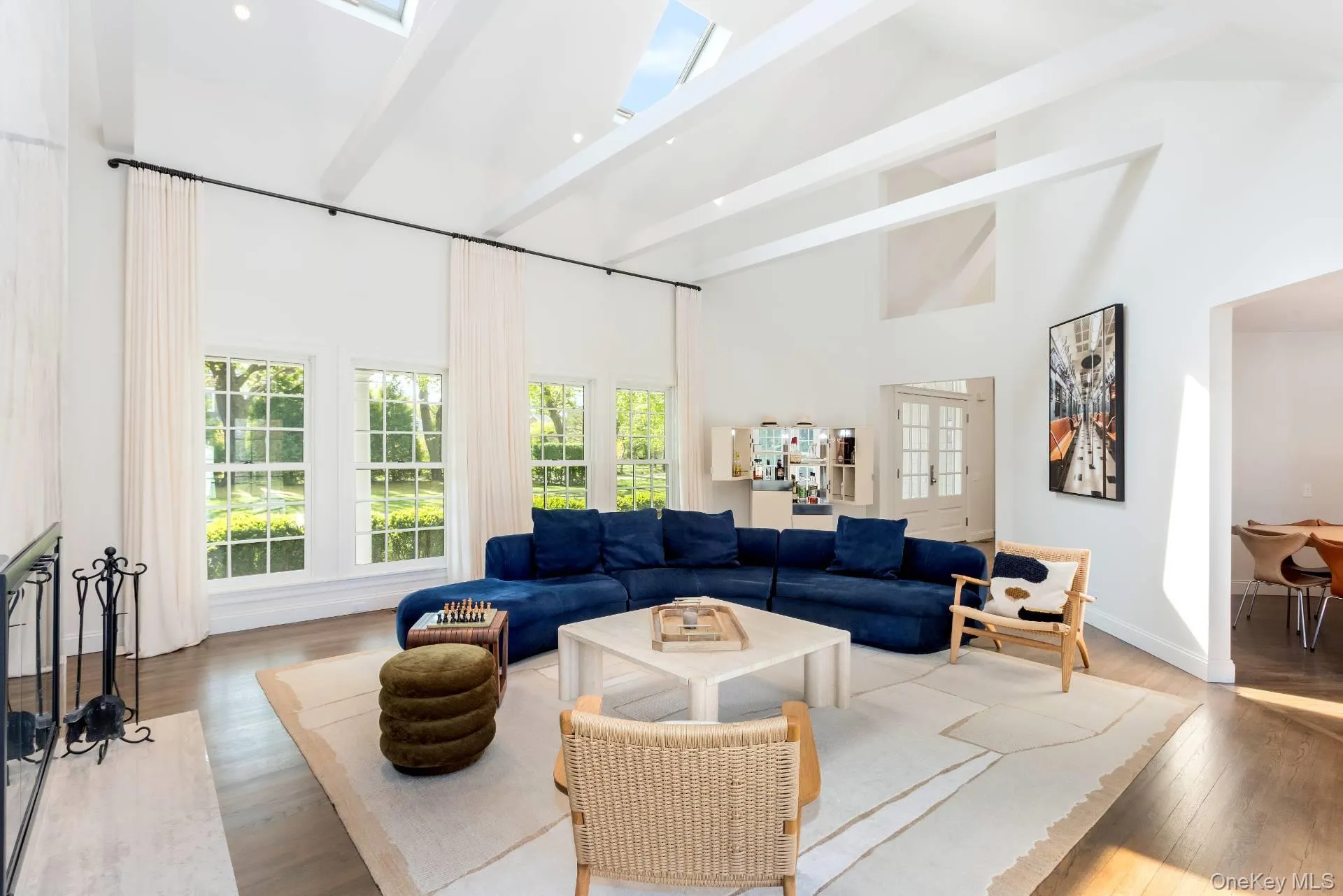 48 Sheppard Street, Southampton, NY, 5 Bedrooms Bedrooms, 9 Rooms Rooms,4 BathroomsBathrooms,Residential Lease,For Rent,Sheppard,0,980662 48 Sheppard Street, Southampton, NY, 5 Bedrooms Bedrooms, 9 Rooms Rooms,4 BathroomsBathrooms,Residential Lease,For Rent,Sheppard,0,980662