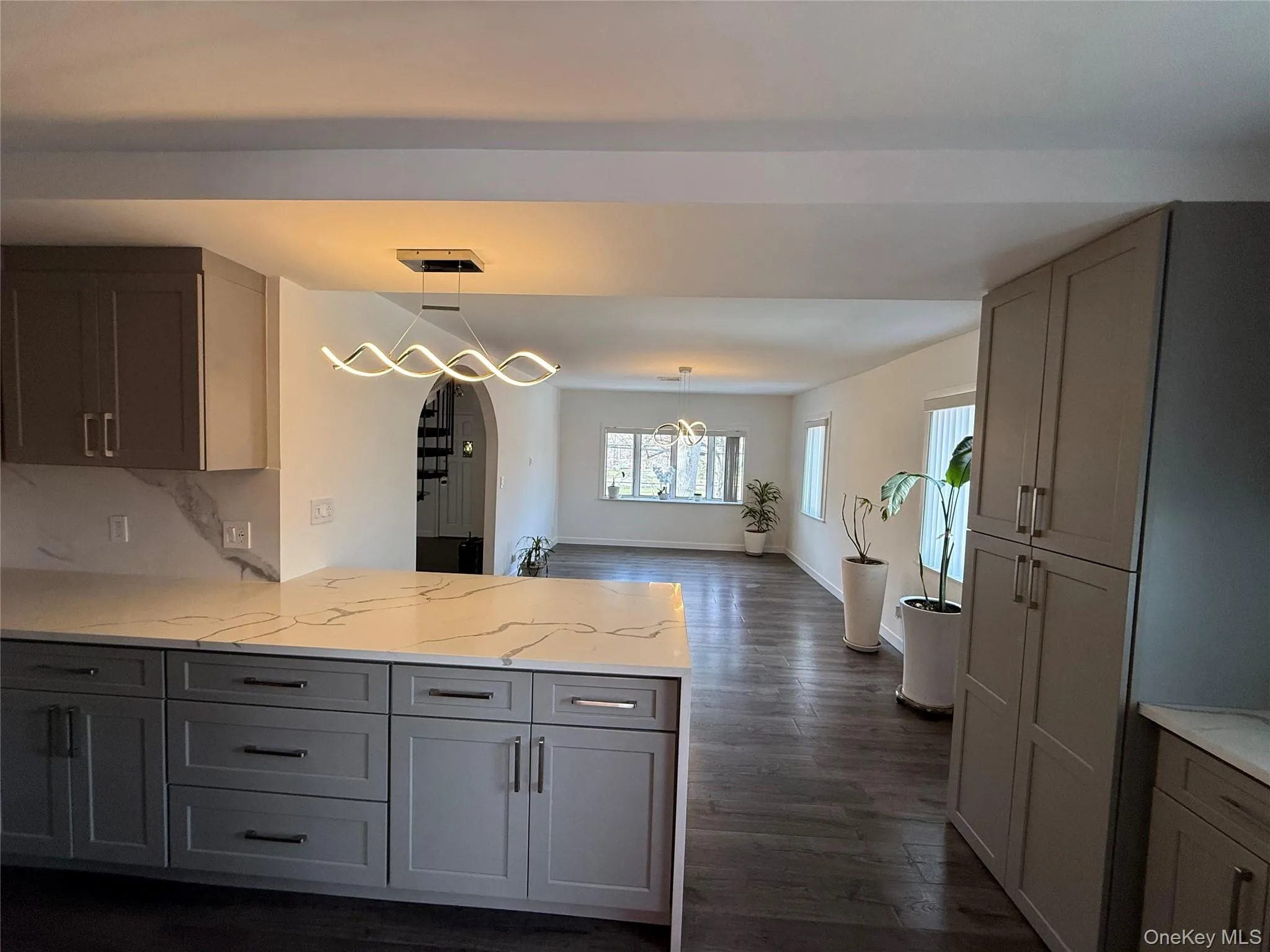 1090 Pelham Parkway, New York, NY, 3 Bedrooms Bedrooms, 5 Rooms Rooms,2 BathroomsBathrooms,Residential Lease,For Rent,Pelham,0,980686 1090 Pelham Parkway, New York, NY, 3 Bedrooms Bedrooms, 5 Rooms Rooms,2 BathroomsBathrooms,Residential Lease,For Rent,Pelham,0,980686