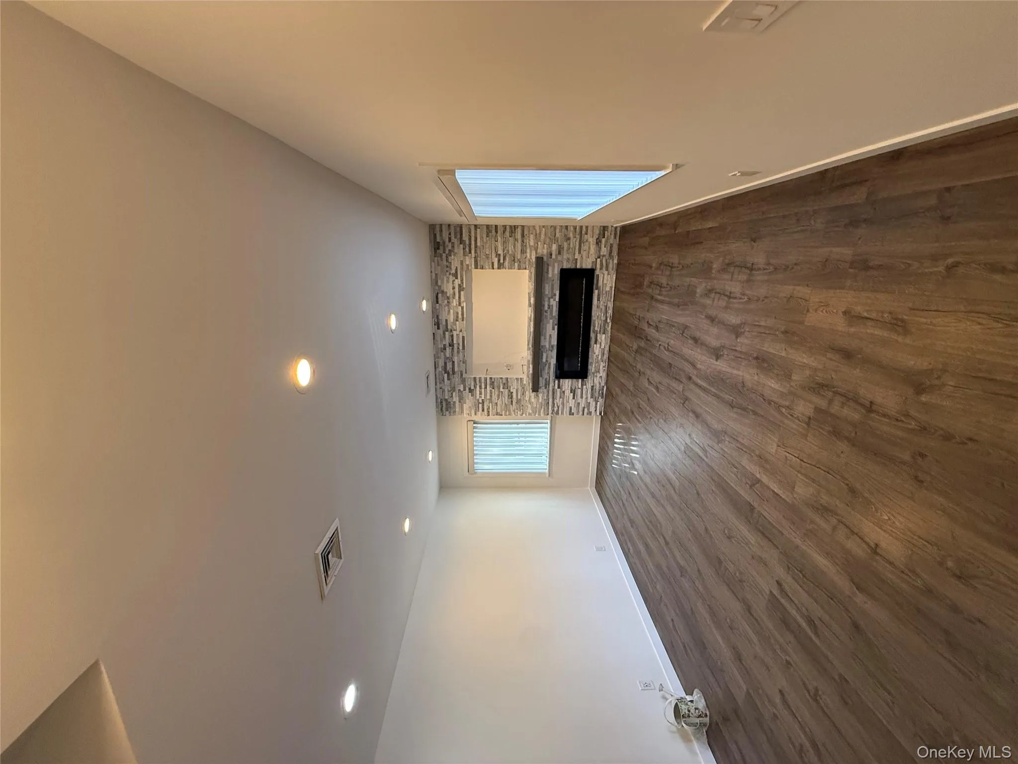 1090 Pelham Parkway, New York, NY, 3 Bedrooms Bedrooms, 5 Rooms Rooms,2 BathroomsBathrooms,Residential Lease,For Rent,Pelham,0,980686 1090 Pelham Parkway, New York, NY, 3 Bedrooms Bedrooms, 5 Rooms Rooms,2 BathroomsBathrooms,Residential Lease,For Rent,Pelham,0,980686