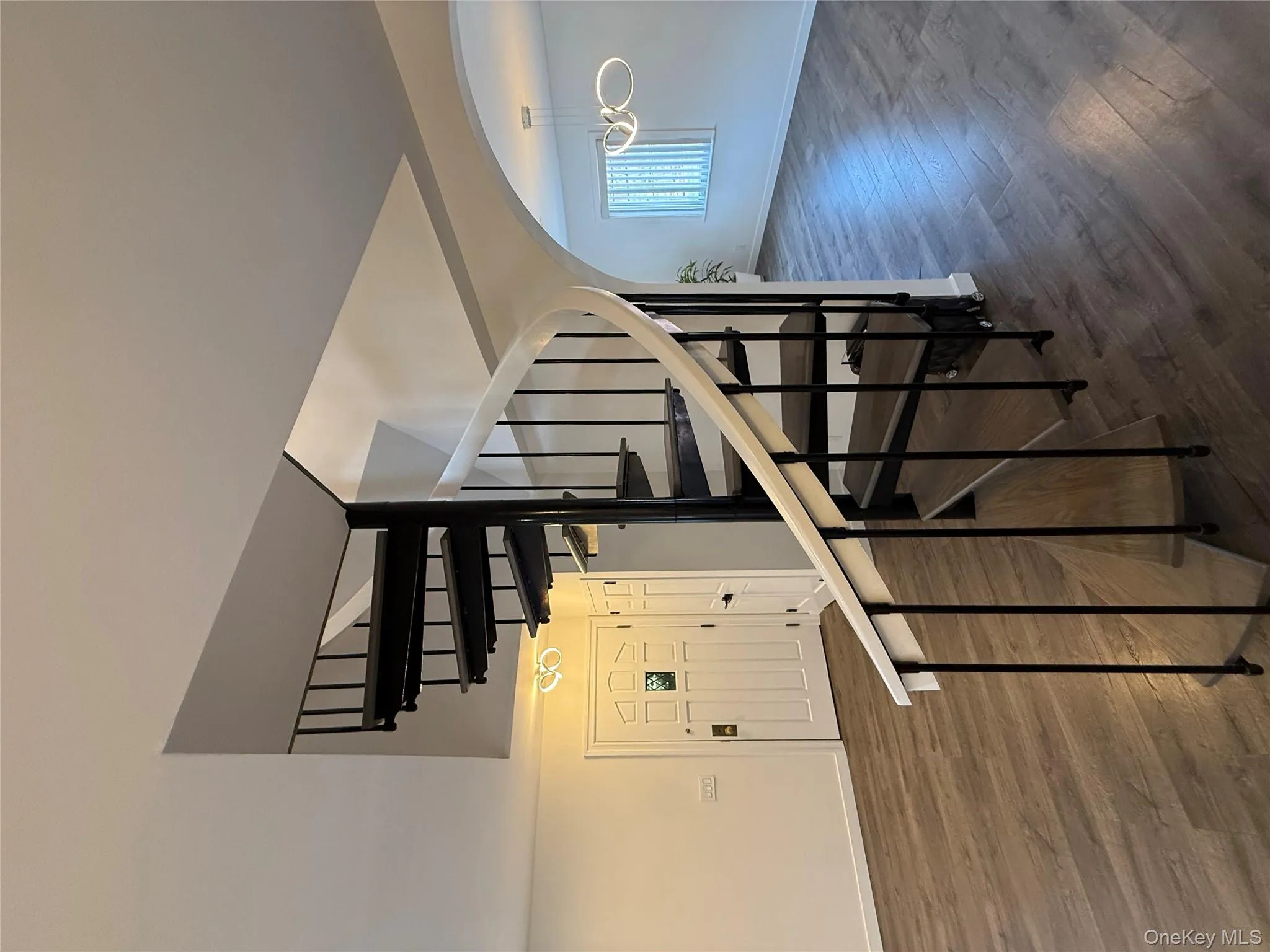 1090 Pelham Parkway, New York, NY, 3 Bedrooms Bedrooms, 5 Rooms Rooms,2 BathroomsBathrooms,Residential Lease,For Rent,Pelham,0,980686 1090 Pelham Parkway, New York, NY, 3 Bedrooms Bedrooms, 5 Rooms Rooms,2 BathroomsBathrooms,Residential Lease,For Rent,Pelham,0,980686