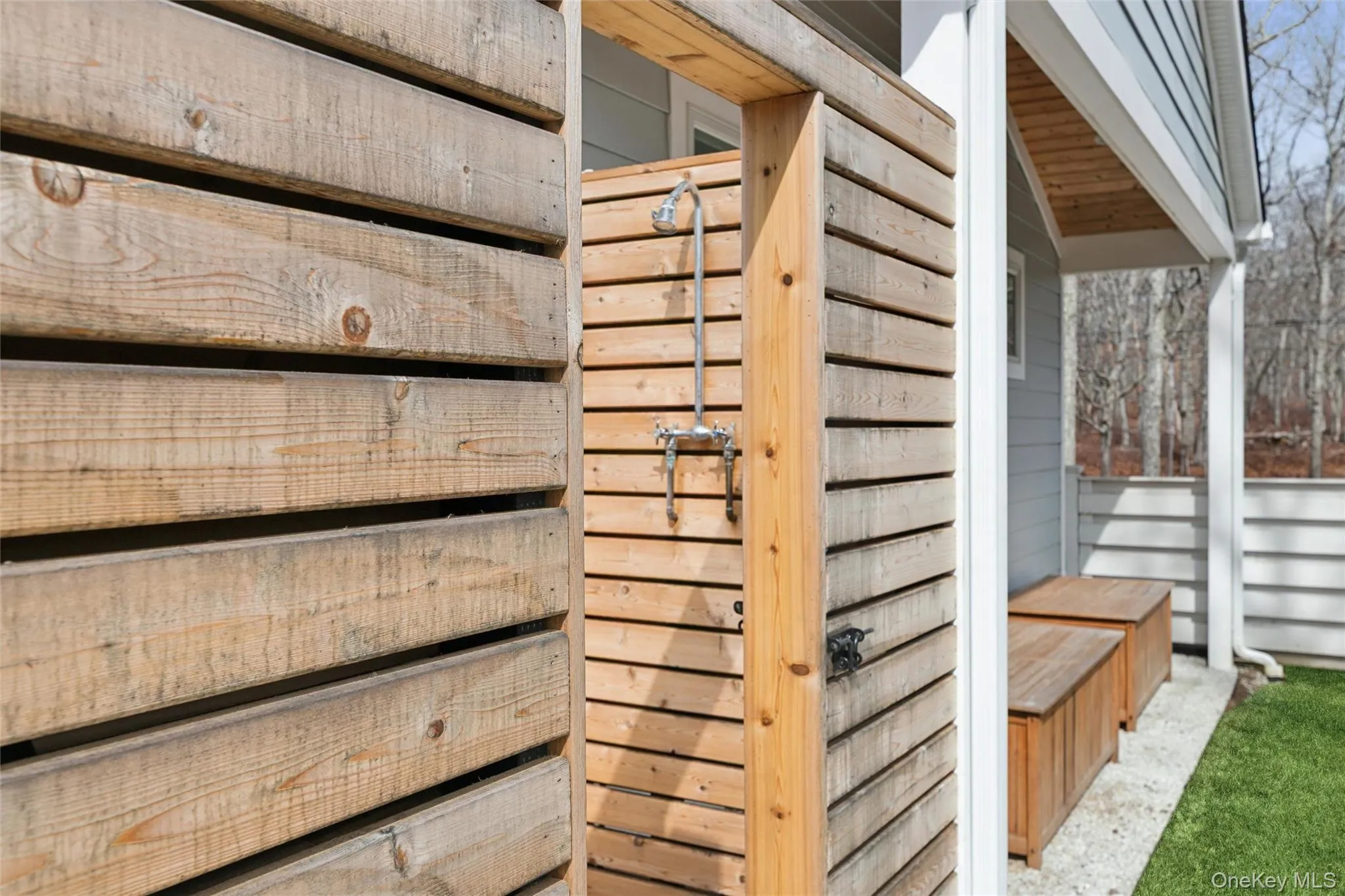 6 Landing Road, Southampton, NY, 4 Bedrooms Bedrooms, 6 Rooms Rooms,2 BathroomsBathrooms,Residential Lease,For Rent,Landing,0,980690 6 Landing Road, Southampton, NY, 4 Bedrooms Bedrooms, 6 Rooms Rooms,2 BathroomsBathrooms,Residential Lease,For Rent,Landing,0,980690