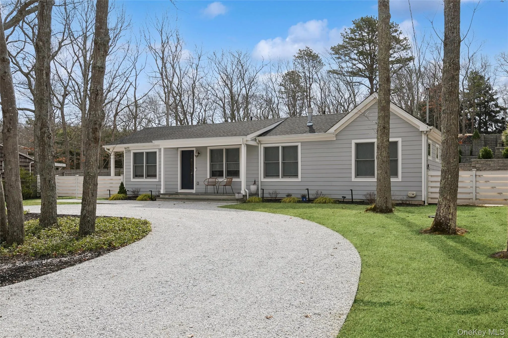 6 Landing Road, Southampton, NY, 4 Bedrooms Bedrooms, 6 Rooms Rooms,2 BathroomsBathrooms,Residential Lease,For Rent,Landing,0,980690 6 Landing Road, Southampton, NY, 4 Bedrooms Bedrooms, 6 Rooms Rooms,2 BathroomsBathrooms,Residential Lease,For Rent,Landing,0,980690