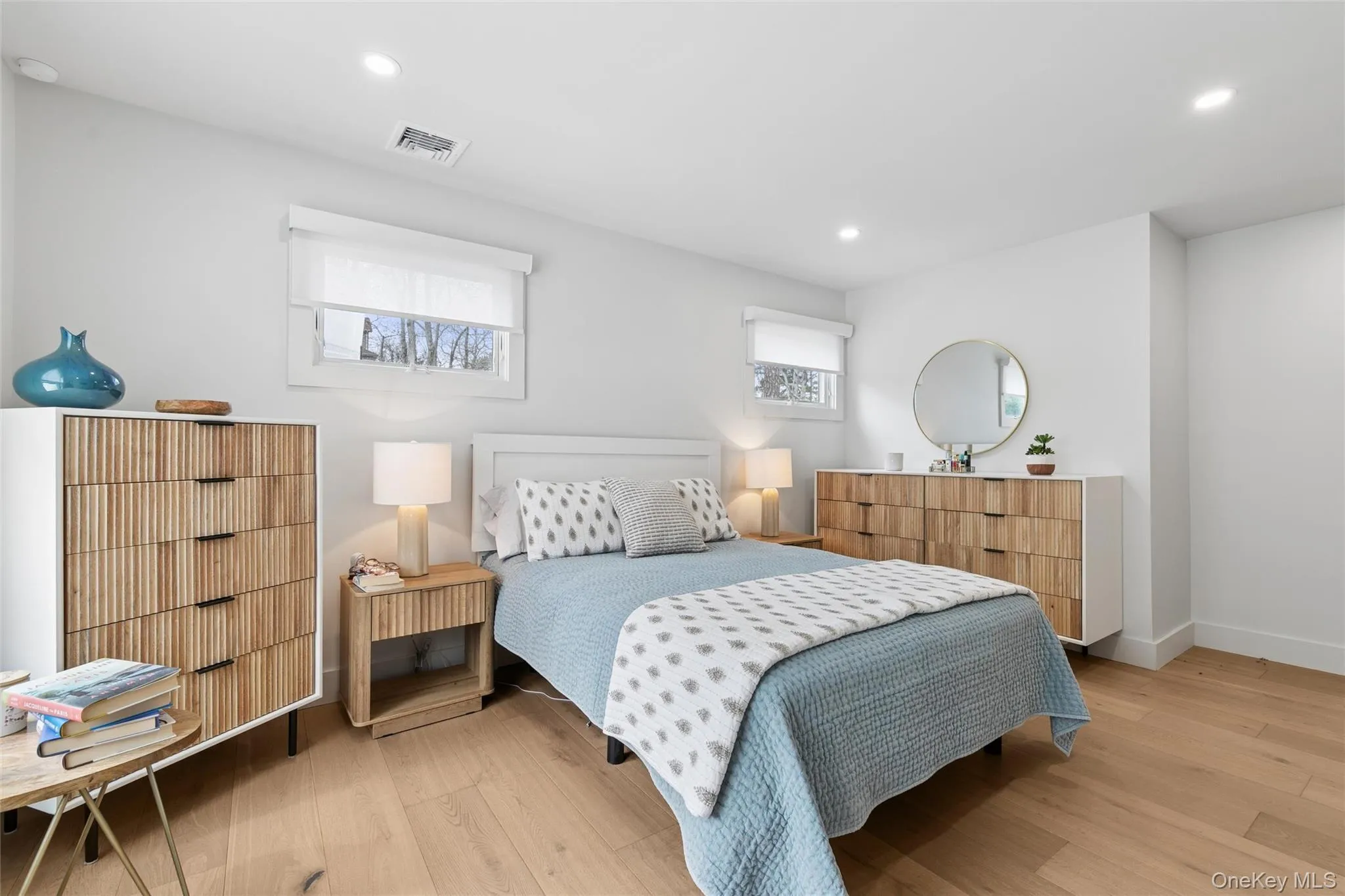 6 Landing Road, Southampton, NY, 4 Bedrooms Bedrooms, 6 Rooms Rooms,2 BathroomsBathrooms,Residential Lease,For Rent,Landing,0,980690 6 Landing Road, Southampton, NY, 4 Bedrooms Bedrooms, 6 Rooms Rooms,2 BathroomsBathrooms,Residential Lease,For Rent,Landing,0,980690