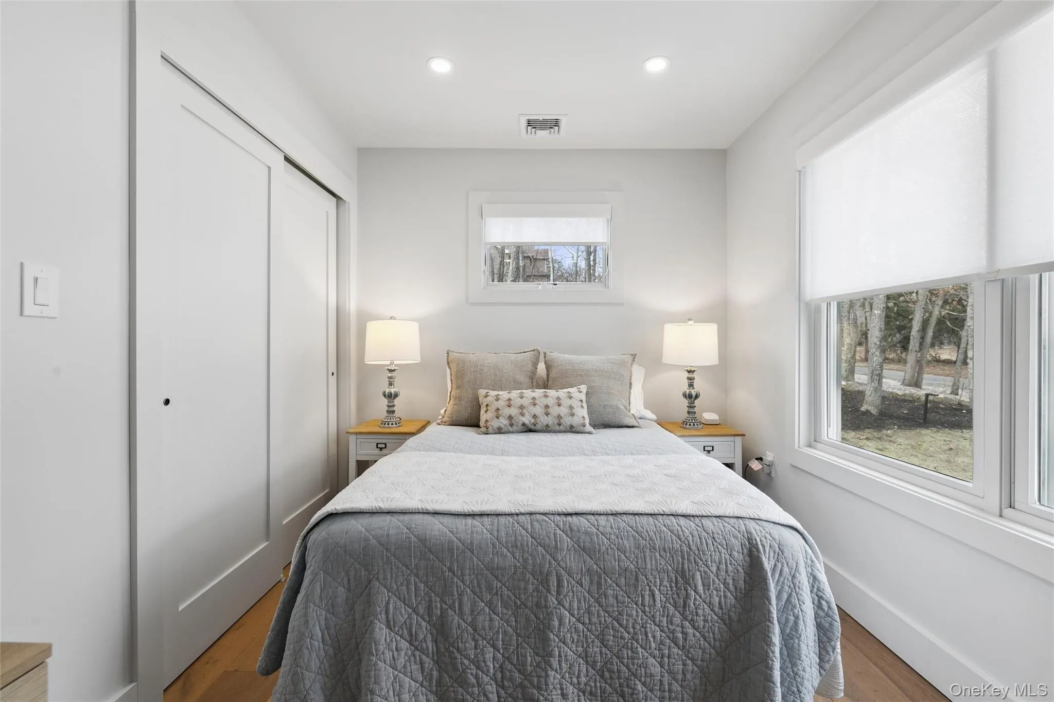 6 Landing Road, Southampton, NY, 4 Bedrooms Bedrooms, 6 Rooms Rooms,2 BathroomsBathrooms,Residential Lease,For Rent,Landing,0,980690 6 Landing Road, Southampton, NY, 4 Bedrooms Bedrooms, 6 Rooms Rooms,2 BathroomsBathrooms,Residential Lease,For Rent,Landing,0,980690