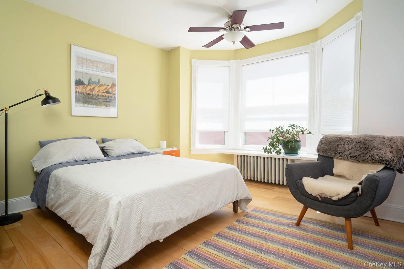 bed#2 on main floor bed#2 on main floor