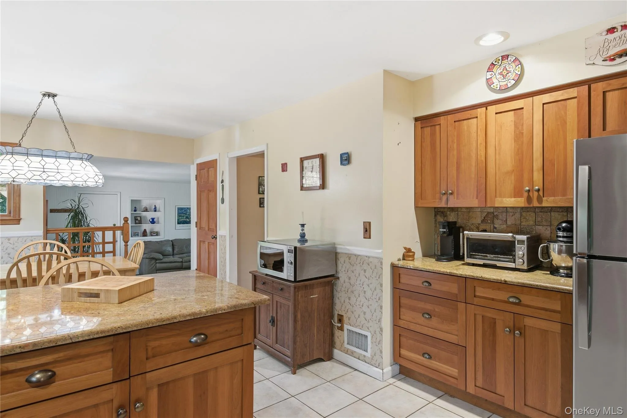 23 Abbey Lane, Brookhaven, NY, 4 Bedrooms Bedrooms, 8 Rooms Rooms,2 BathroomsBathrooms,Residential,For Rent,Abbey,0,980729 23 Abbey Lane, Brookhaven, NY, 4 Bedrooms Bedrooms, 8 Rooms Rooms,2 BathroomsBathrooms,Residential,For Rent,Abbey,0,980729