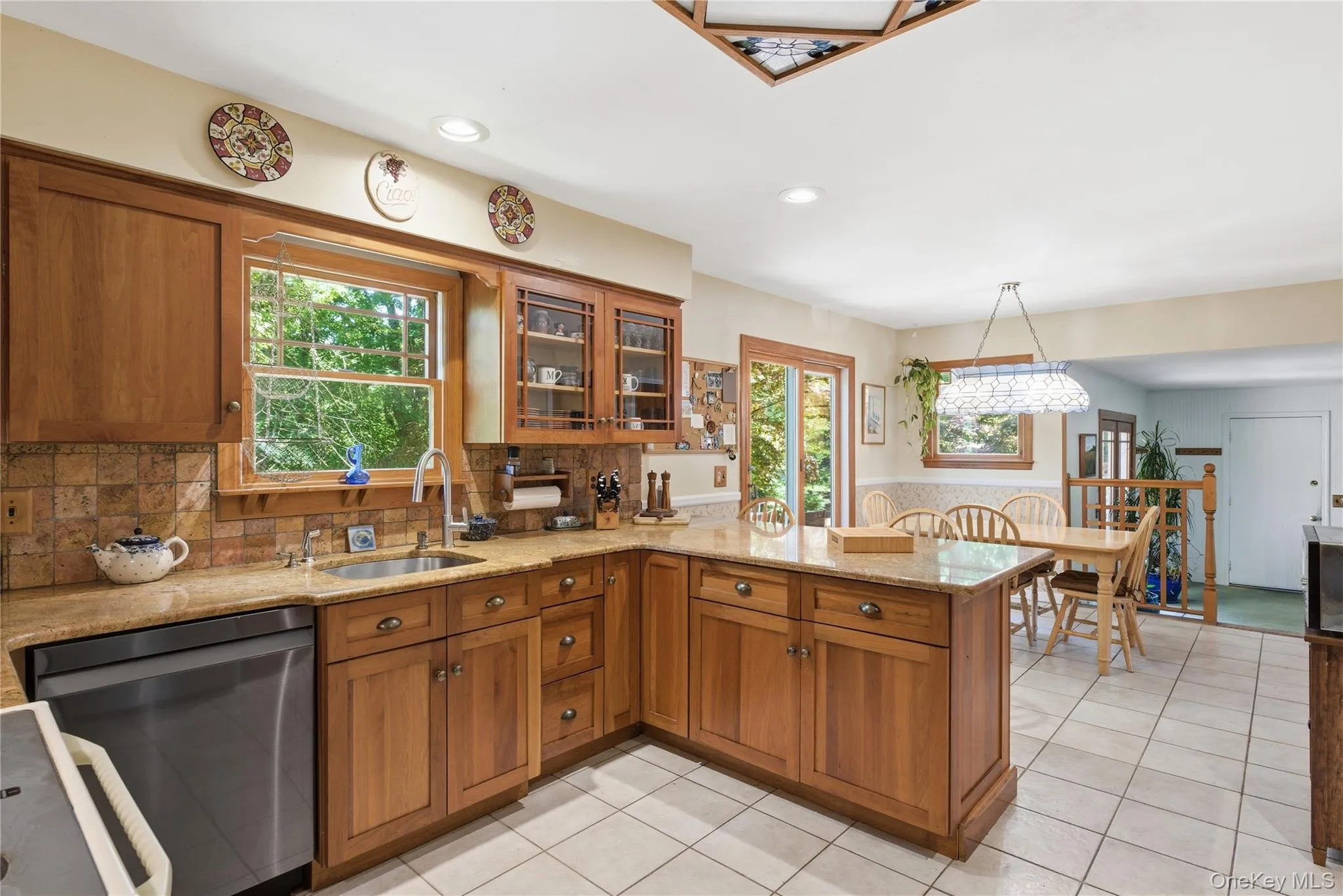 23 Abbey Lane, Brookhaven, NY, 4 Bedrooms Bedrooms, 8 Rooms Rooms,2 BathroomsBathrooms,Residential,For Rent,Abbey,0,980729 23 Abbey Lane, Brookhaven, NY, 4 Bedrooms Bedrooms, 8 Rooms Rooms,2 BathroomsBathrooms,Residential,For Rent,Abbey,0,980729