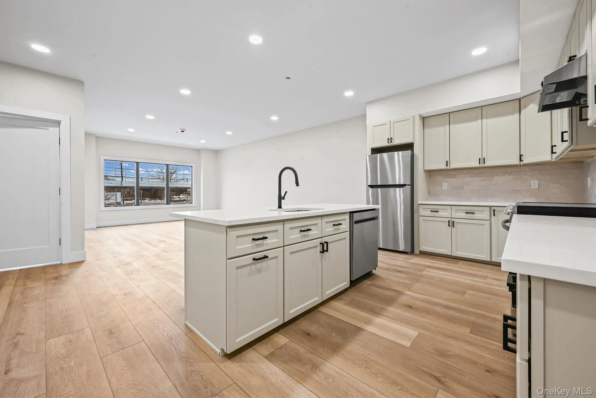 80 Division Street, Brookhaven, NY, 1 Bedroom Bedrooms, 5 Rooms Rooms,1 BathroomBathrooms,Residential Lease,For Rent,Division,0,980730 80 Division Street, Brookhaven, NY, 1 Bedroom Bedrooms, 5 Rooms Rooms,1 BathroomBathrooms,Residential Lease,For Rent,Division,0,980730