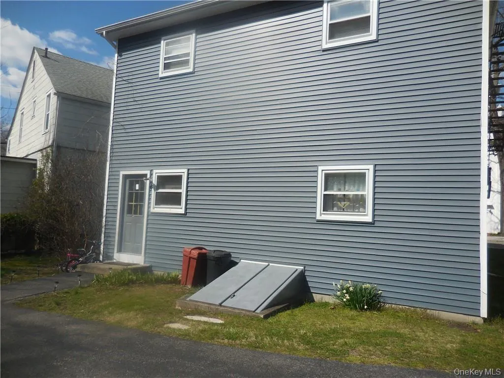 223 Hudson Street, Cornwall, NY, 3 Bedrooms Bedrooms, 5 Rooms Rooms,1 BathroomBathrooms,Residential Lease,For Rent,Hudson,0,980734 223 Hudson Street, Cornwall, NY, 3 Bedrooms Bedrooms, 5 Rooms Rooms,1 BathroomBathrooms,Residential Lease,For Rent,Hudson,0,980734