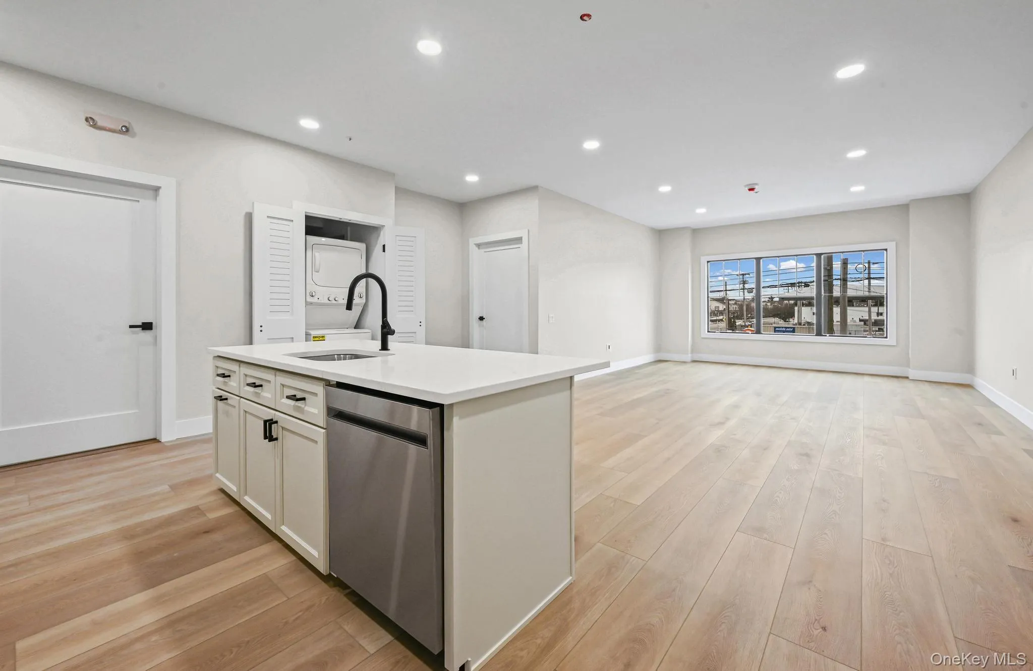 80 Division Street, Brookhaven, NY, 1 Bedroom Bedrooms, 5 Rooms Rooms,1 BathroomBathrooms,Residential Lease,For Rent,Division,0,980735 80 Division Street, Brookhaven, NY, 1 Bedroom Bedrooms, 5 Rooms Rooms,1 BathroomBathrooms,Residential Lease,For Rent,Division,0,980735