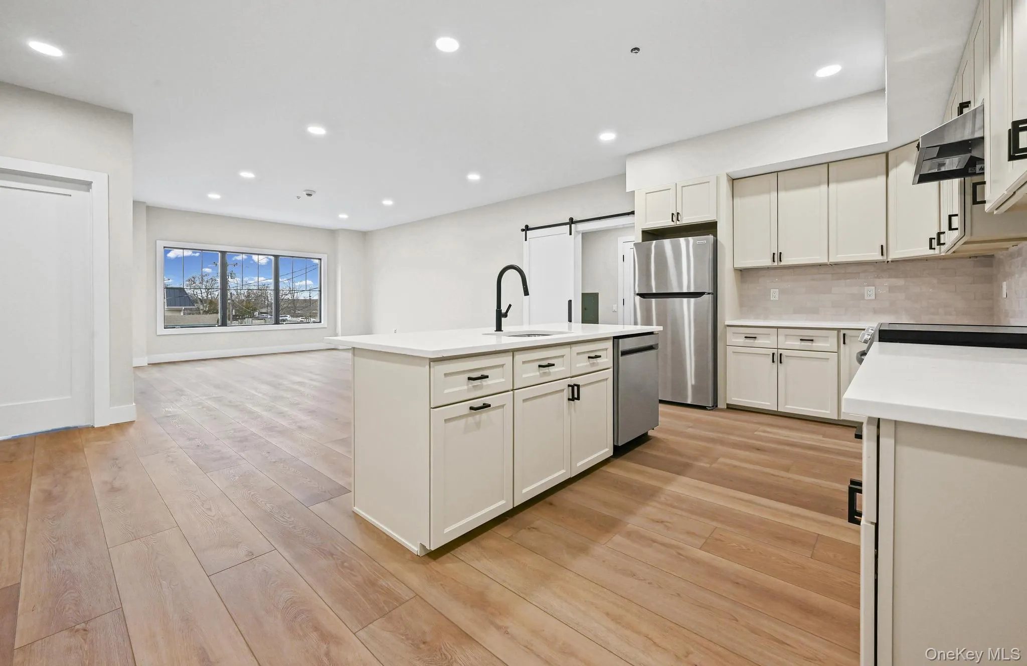 80 Division, Brookhaven, NY, 2 Bedrooms Bedrooms, 7 Rooms Rooms,2 BathroomsBathrooms,Residential Lease,For Rent,Division,0,980739 80 Division, Brookhaven, NY, 2 Bedrooms Bedrooms, 7 Rooms Rooms,2 BathroomsBathrooms,Residential Lease,For Rent,Division,0,980739