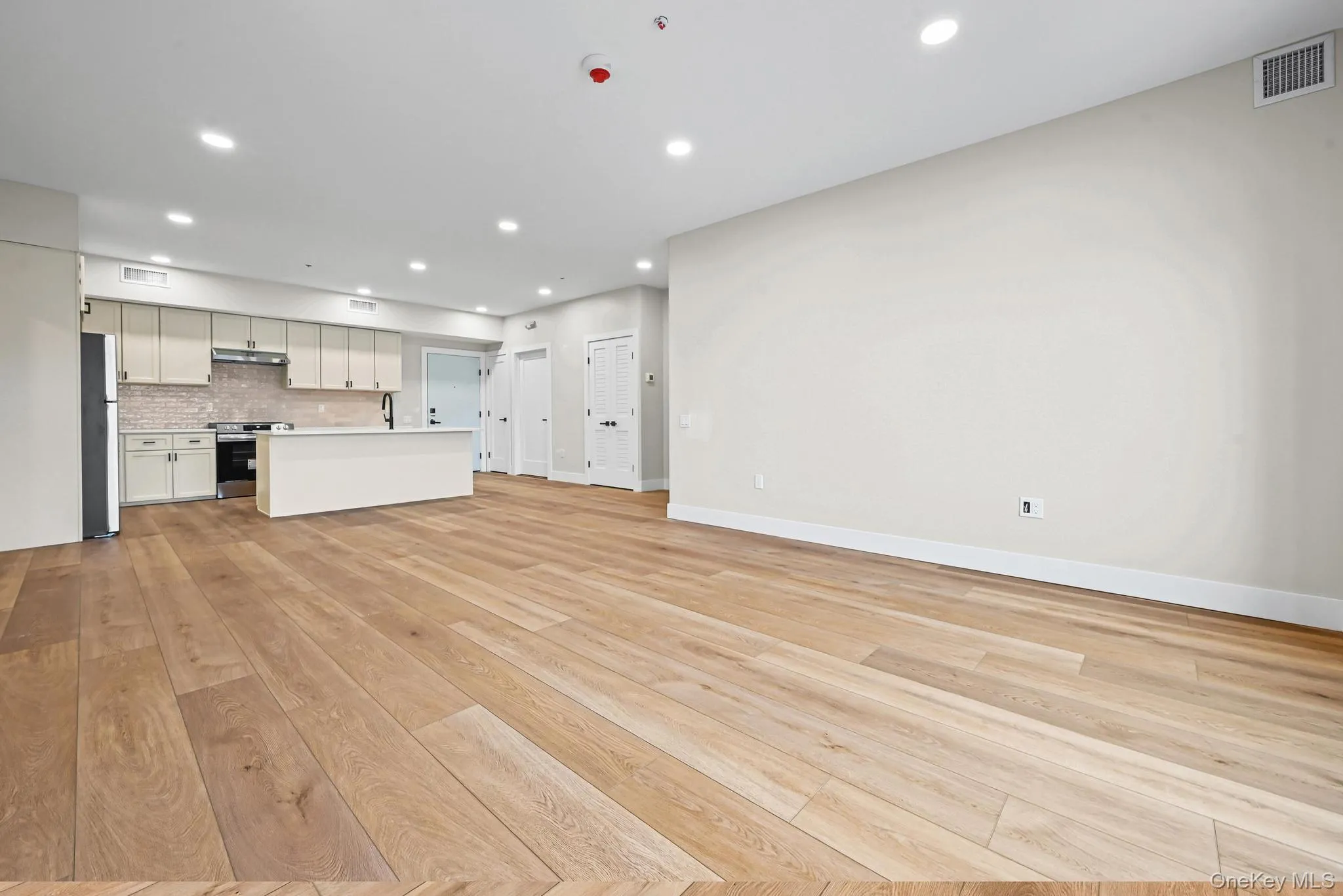 80 Division, Brookhaven, NY, 2 Bedrooms Bedrooms, 7 Rooms Rooms,2 BathroomsBathrooms,Residential Lease,For Rent,Division,0,980739 80 Division, Brookhaven, NY, 2 Bedrooms Bedrooms, 7 Rooms Rooms,2 BathroomsBathrooms,Residential Lease,For Rent,Division,0,980739