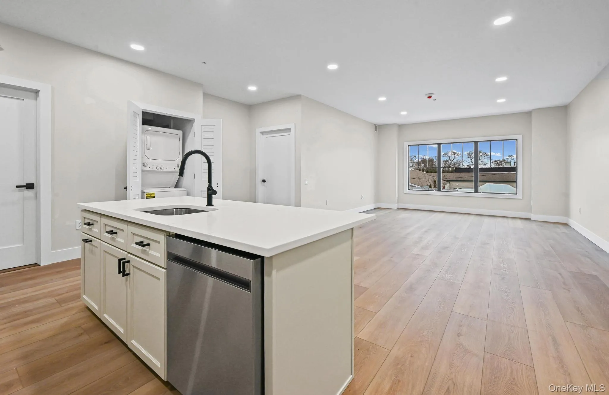 80 Division, Brookhaven, NY, 2 Bedrooms Bedrooms, 7 Rooms Rooms,2 BathroomsBathrooms,Residential Lease,For Rent,Division,0,980739 80 Division, Brookhaven, NY, 2 Bedrooms Bedrooms, 7 Rooms Rooms,2 BathroomsBathrooms,Residential Lease,For Rent,Division,0,980739