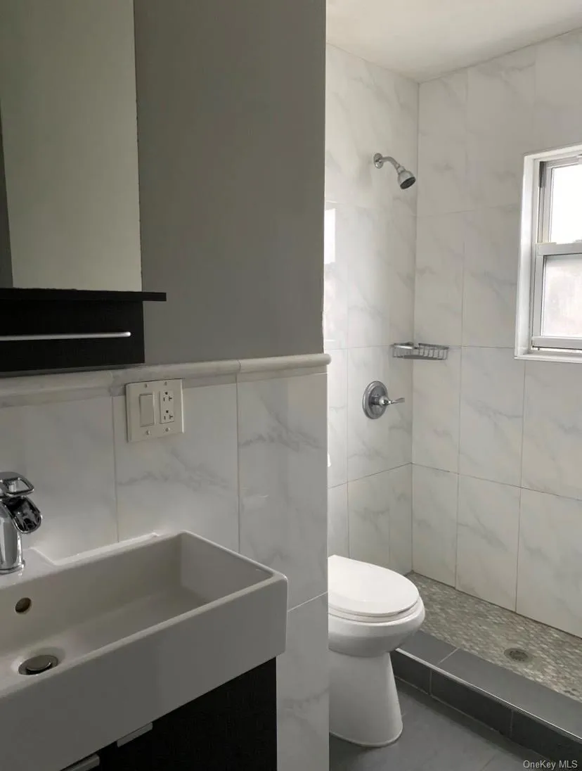 Bathroom Bathroom