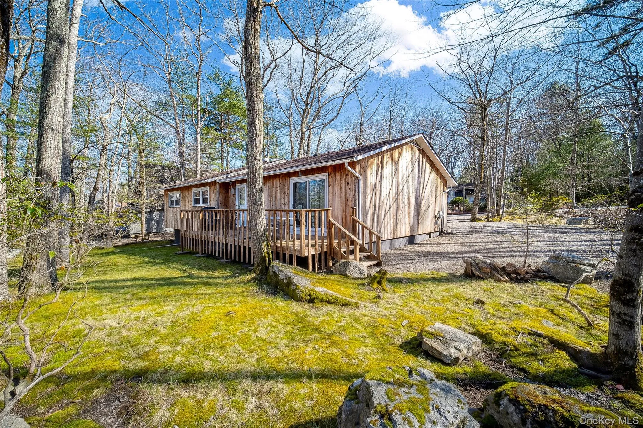 14 Essex Street, Thompson, NY, 3 Bedrooms Bedrooms, 7 Rooms Rooms,2 BathroomsBathrooms,Residential,For Rent,Essex,0,980754 14 Essex Street, Thompson, NY, 3 Bedrooms Bedrooms, 7 Rooms Rooms,2 BathroomsBathrooms,Residential,For Rent,Essex,0,980754