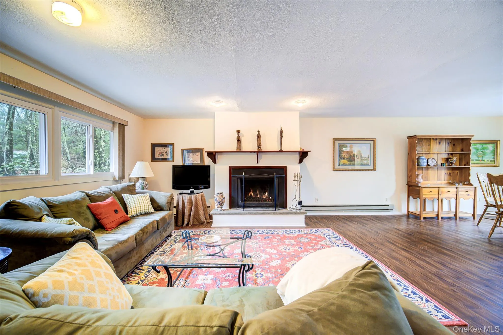 14 Essex Street, Thompson, NY, 3 Bedrooms Bedrooms, 7 Rooms Rooms,2 BathroomsBathrooms,Residential,For Rent,Essex,0,980754 14 Essex Street, Thompson, NY, 3 Bedrooms Bedrooms, 7 Rooms Rooms,2 BathroomsBathrooms,Residential,For Rent,Essex,0,980754