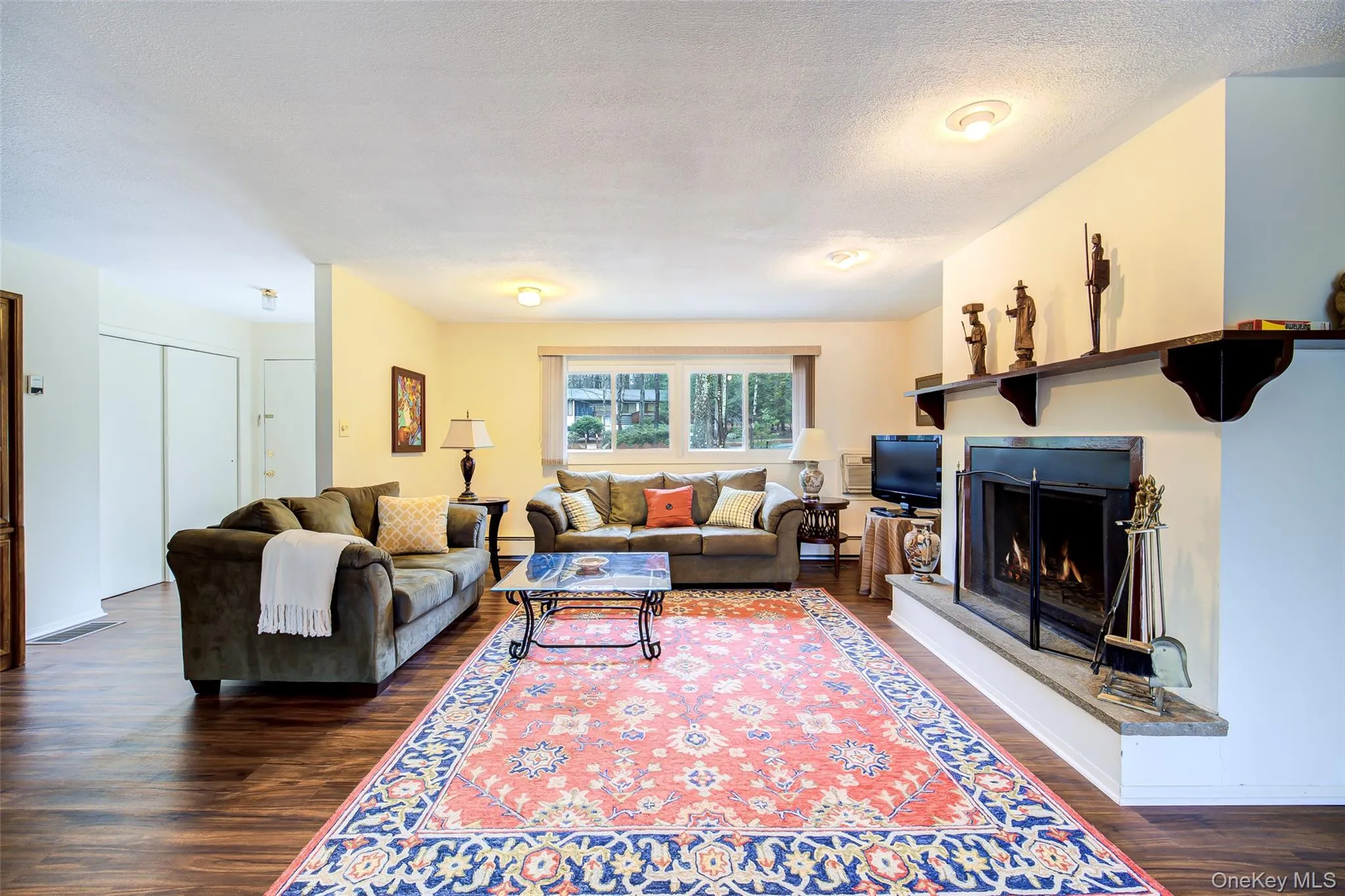 14 Essex Street, Thompson, NY, 3 Bedrooms Bedrooms, 7 Rooms Rooms,2 BathroomsBathrooms,Residential,For Rent,Essex,0,980754 14 Essex Street, Thompson, NY, 3 Bedrooms Bedrooms, 7 Rooms Rooms,2 BathroomsBathrooms,Residential,For Rent,Essex,0,980754