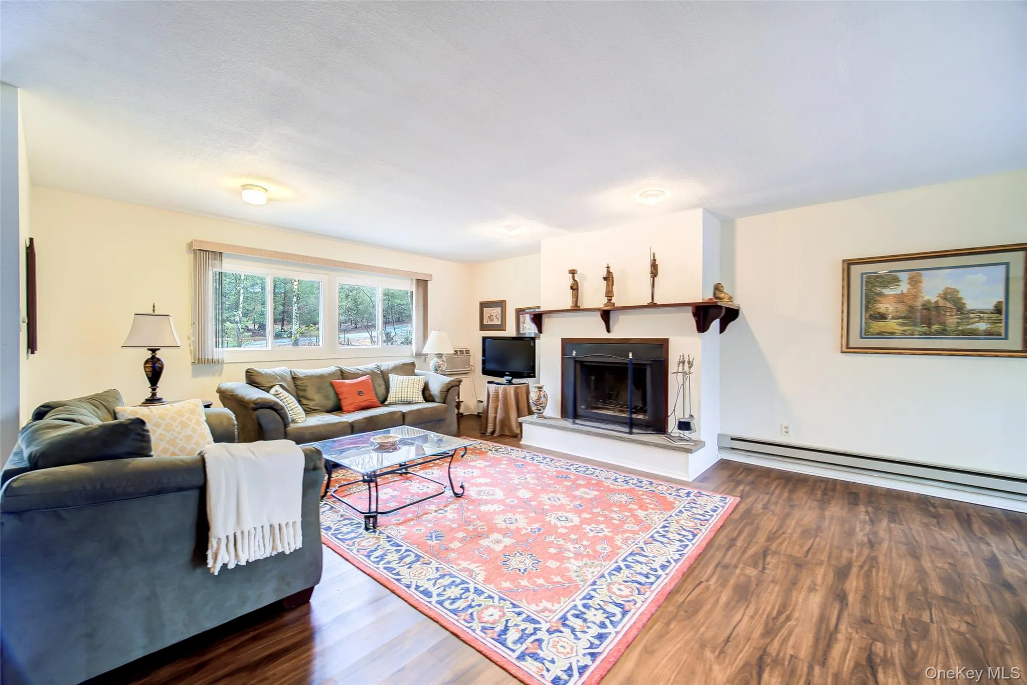 14 Essex Street, Thompson, NY, 3 Bedrooms Bedrooms, 7 Rooms Rooms,2 BathroomsBathrooms,Residential,For Rent,Essex,0,980754 14 Essex Street, Thompson, NY, 3 Bedrooms Bedrooms, 7 Rooms Rooms,2 BathroomsBathrooms,Residential,For Rent,Essex,0,980754