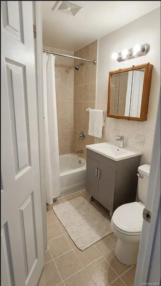 1242 Nostrand Avenue, New York, NY, 2 Bedrooms Bedrooms, 5 Rooms Rooms,1 BathroomBathrooms,Residential Lease,For Rent,Nostrand,0,980756 1242 Nostrand Avenue, New York, NY, 2 Bedrooms Bedrooms, 5 Rooms Rooms,1 BathroomBathrooms,Residential Lease,For Rent,Nostrand,0,980756