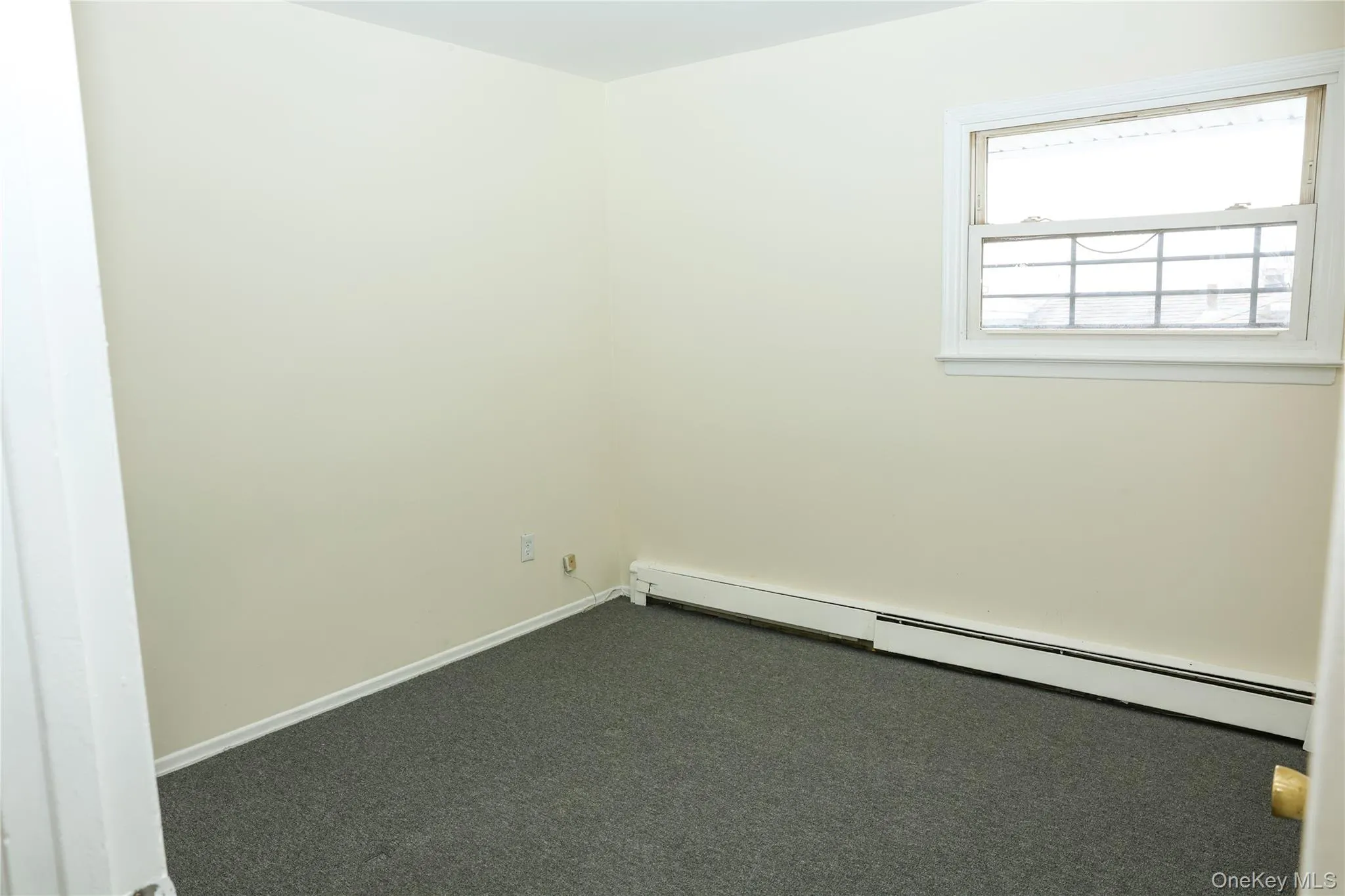 13 Regina Place, Yonkers, NY, 3 Bedrooms Bedrooms, 5 Rooms Rooms,1 BathroomBathrooms,Residential Lease,For Rent,Regina,0,980762 13 Regina Place, Yonkers, NY, 3 Bedrooms Bedrooms, 5 Rooms Rooms,1 BathroomBathrooms,Residential Lease,For Rent,Regina,0,980762