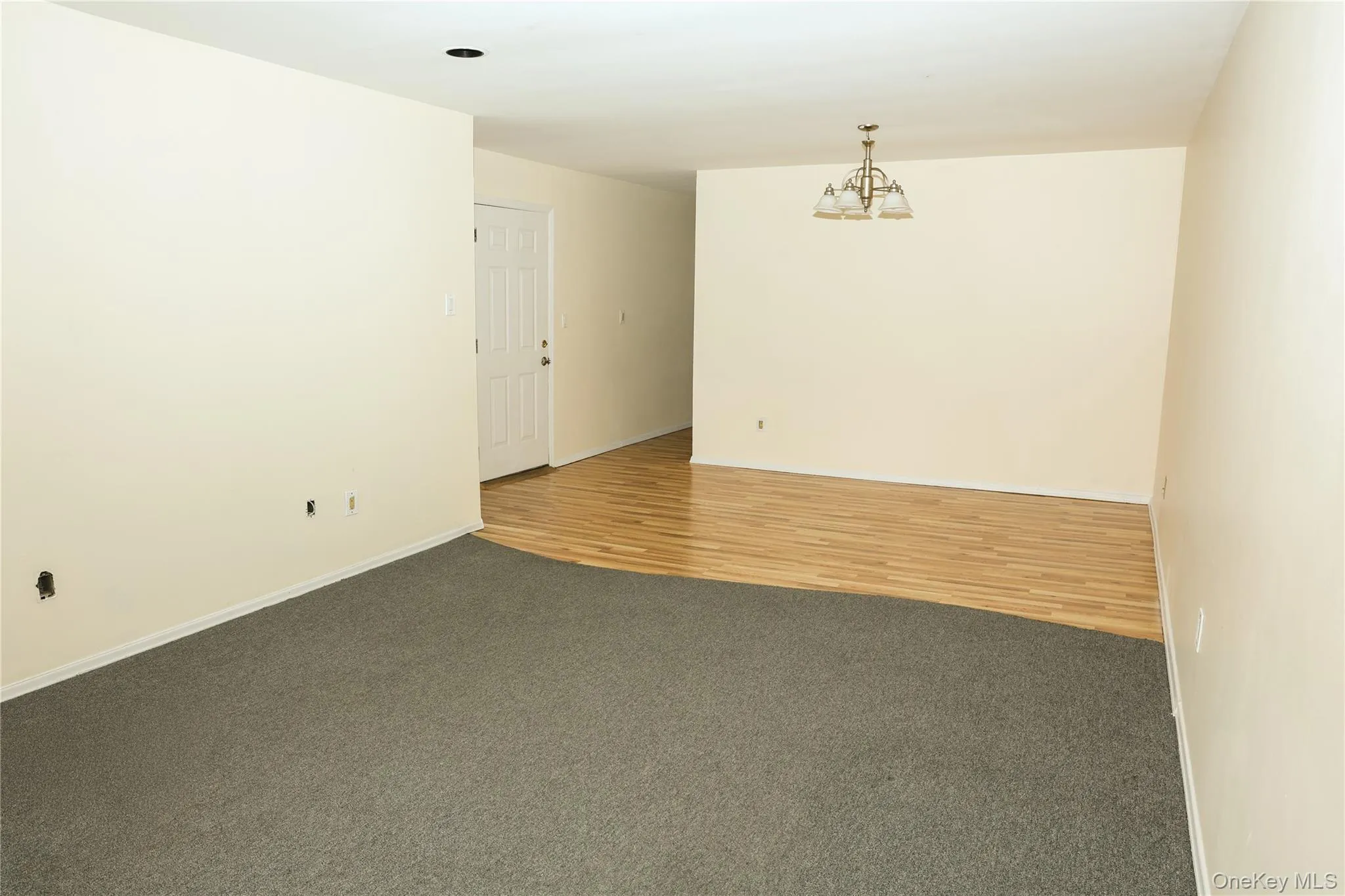 13 Regina Place, Yonkers, NY, 3 Bedrooms Bedrooms, 5 Rooms Rooms,1 BathroomBathrooms,Residential Lease,For Rent,Regina,0,980762 13 Regina Place, Yonkers, NY, 3 Bedrooms Bedrooms, 5 Rooms Rooms,1 BathroomBathrooms,Residential Lease,For Rent,Regina,0,980762