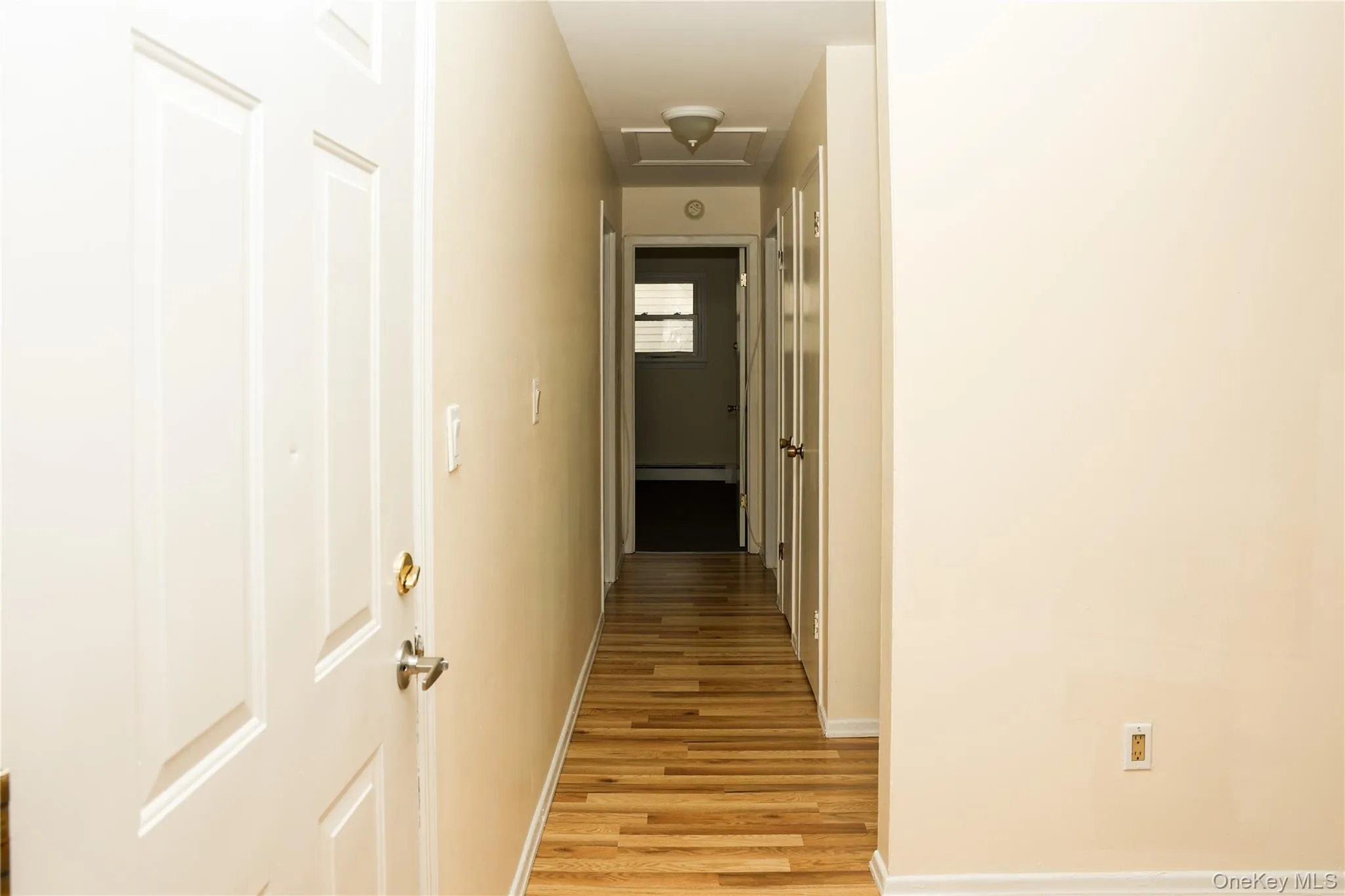 13 Regina Place, Yonkers, NY, 3 Bedrooms Bedrooms, 5 Rooms Rooms,1 BathroomBathrooms,Residential Lease,For Rent,Regina,0,980762 13 Regina Place, Yonkers, NY, 3 Bedrooms Bedrooms, 5 Rooms Rooms,1 BathroomBathrooms,Residential Lease,For Rent,Regina,0,980762