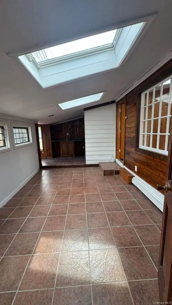 17 Jade Street, Islip, NY, 4 Bedrooms Bedrooms, 8 Rooms Rooms,2 BathroomsBathrooms,Residential,For Rent,Jade,0,980770 17 Jade Street, Islip, NY, 4 Bedrooms Bedrooms, 8 Rooms Rooms,2 BathroomsBathrooms,Residential,For Rent,Jade,0,980770