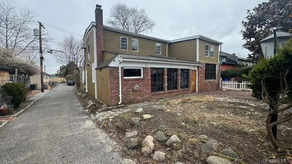 17 Jade Street, Islip, NY, 4 Bedrooms Bedrooms, 8 Rooms Rooms,2 BathroomsBathrooms,Residential,For Rent,Jade,0,980770 17 Jade Street, Islip, NY, 4 Bedrooms Bedrooms, 8 Rooms Rooms,2 BathroomsBathrooms,Residential,For Rent,Jade,0,980770