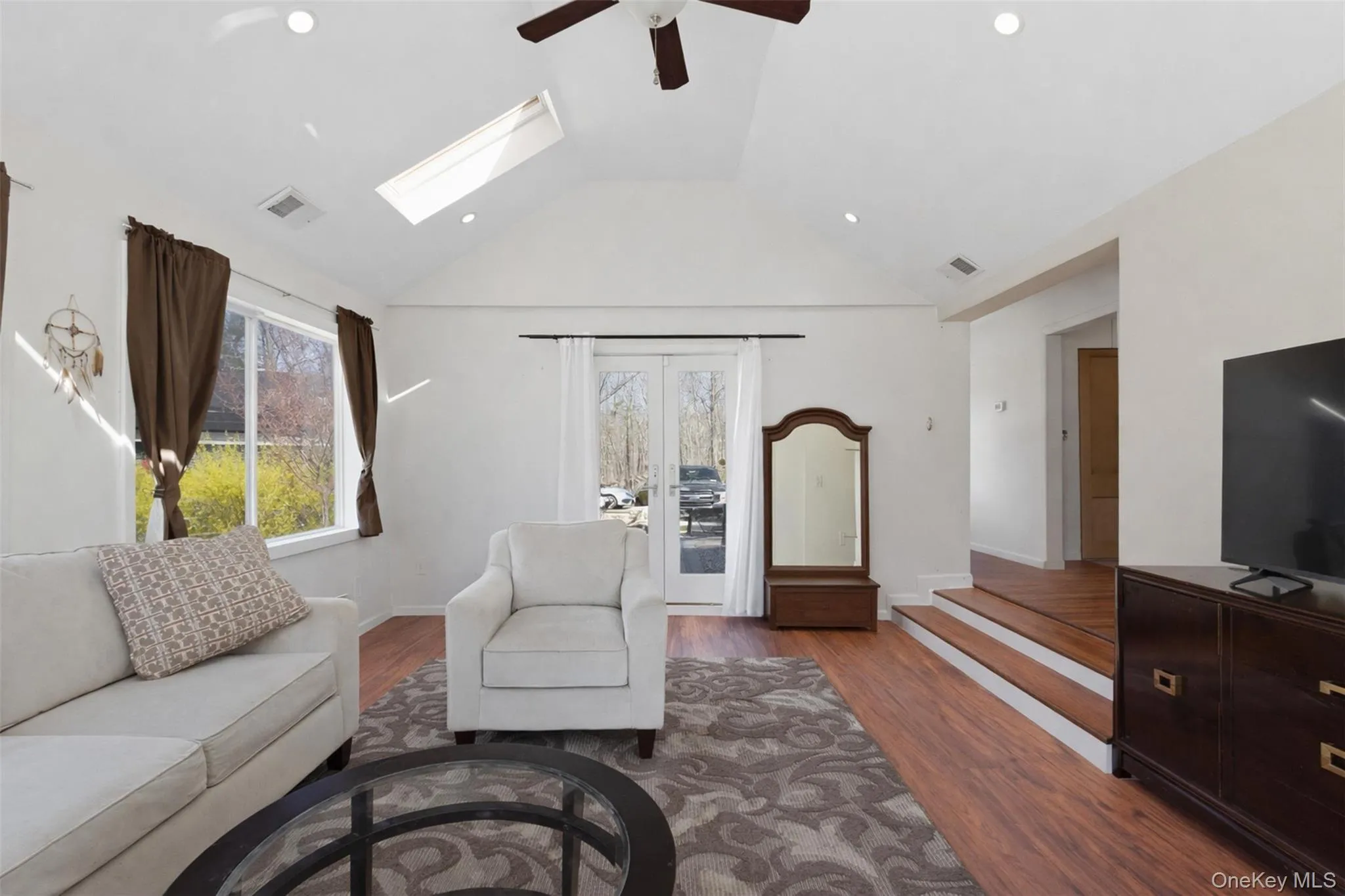 35 Highland Road, Carmel, NY, 2 Bedrooms Bedrooms, 5 Rooms Rooms,1 BathroomBathrooms,Residential,For Rent,Highland,0,980782 35 Highland Road, Carmel, NY, 2 Bedrooms Bedrooms, 5 Rooms Rooms,1 BathroomBathrooms,Residential,For Rent,Highland,0,980782