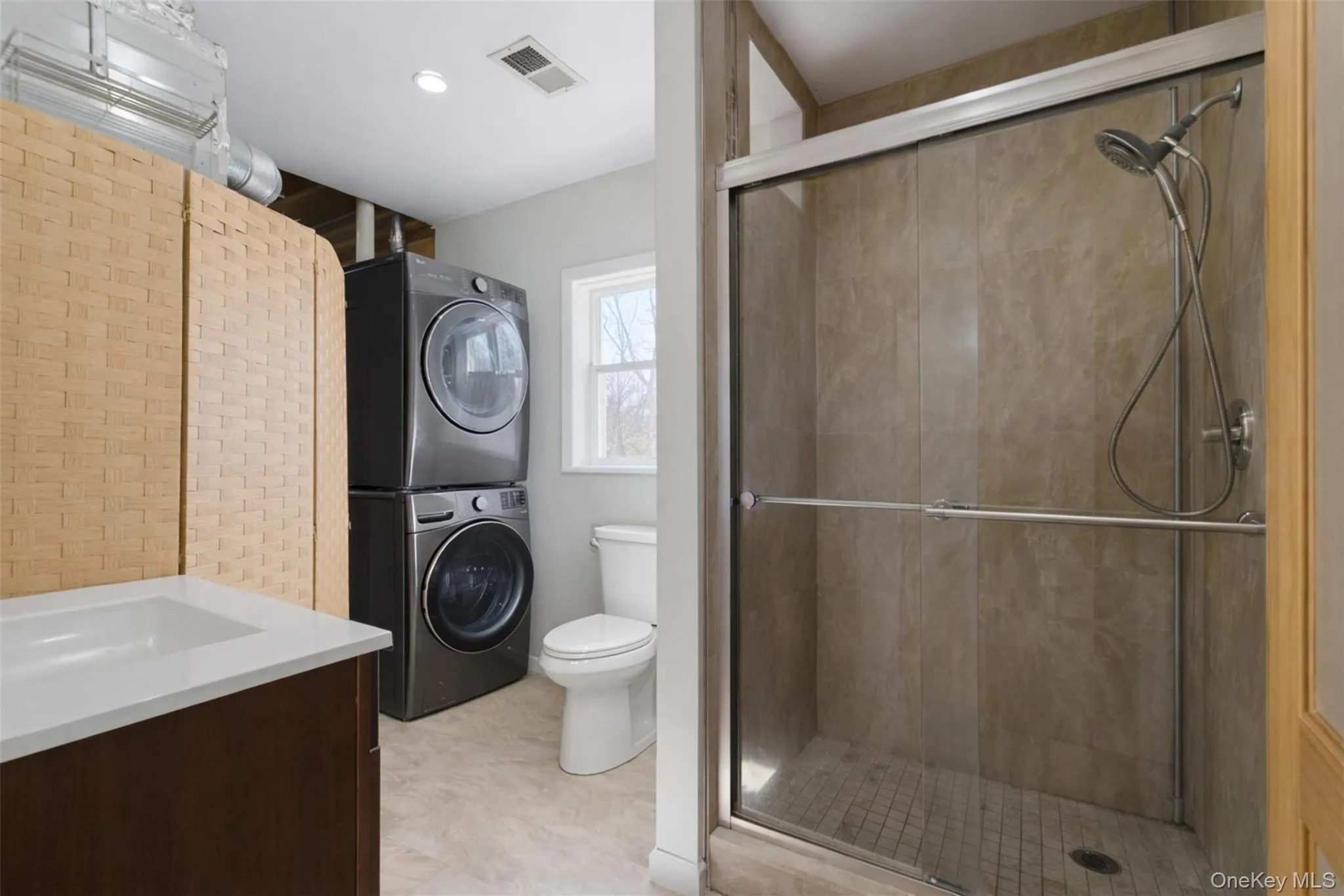 35 Highland Road, Carmel, NY, 2 Bedrooms Bedrooms, 5 Rooms Rooms,1 BathroomBathrooms,Residential,For Rent,Highland,0,980782 35 Highland Road, Carmel, NY, 2 Bedrooms Bedrooms, 5 Rooms Rooms,1 BathroomBathrooms,Residential,For Rent,Highland,0,980782