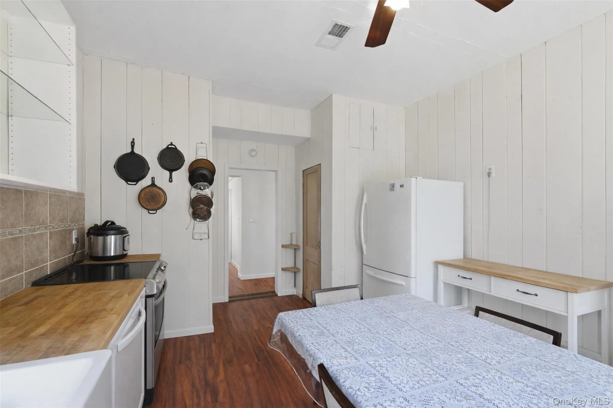 35 Highland Road, Carmel, NY, 2 Bedrooms Bedrooms, 5 Rooms Rooms,1 BathroomBathrooms,Residential,For Rent,Highland,0,980782 35 Highland Road, Carmel, NY, 2 Bedrooms Bedrooms, 5 Rooms Rooms,1 BathroomBathrooms,Residential,For Rent,Highland,0,980782